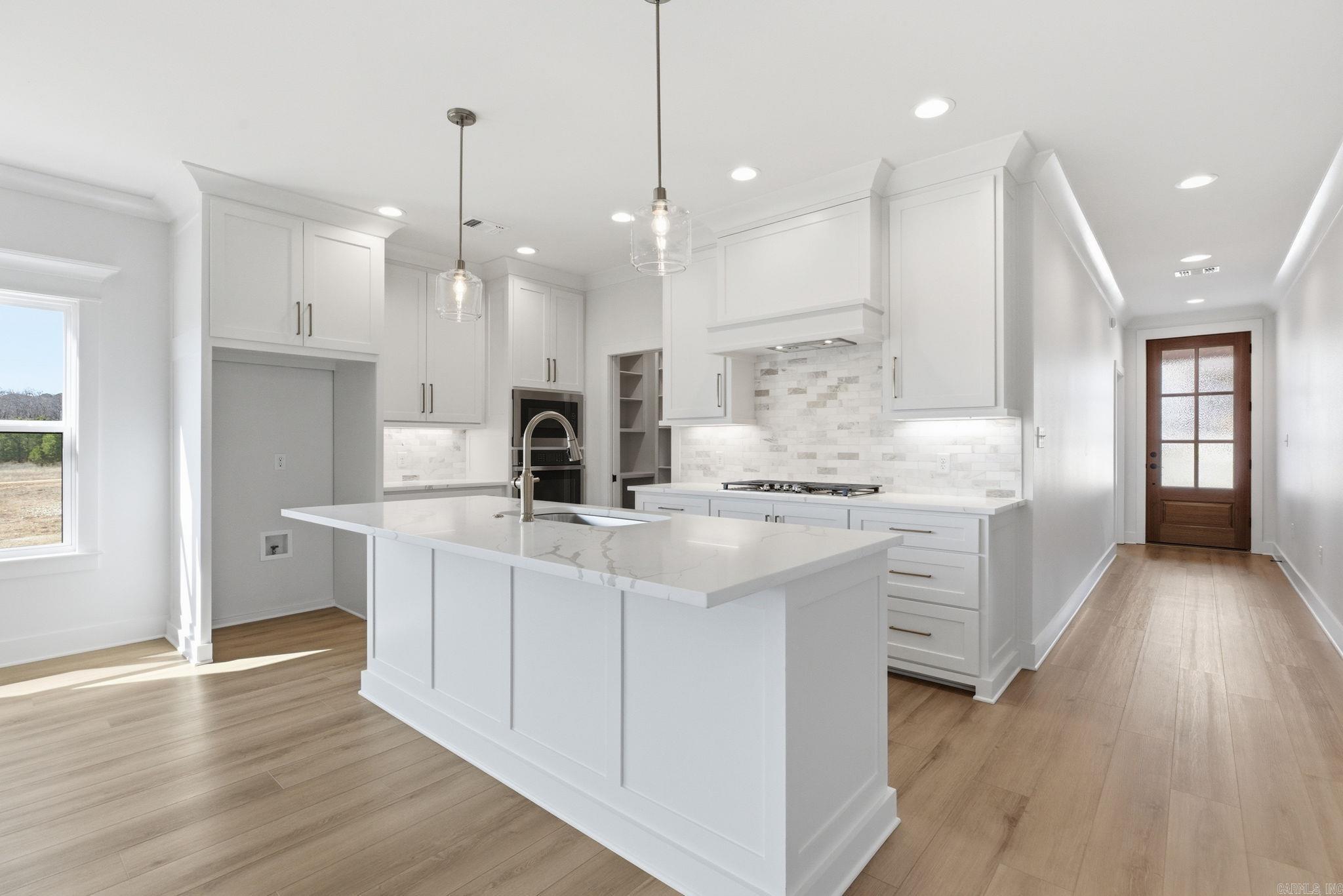 501 Court Street — photo 4