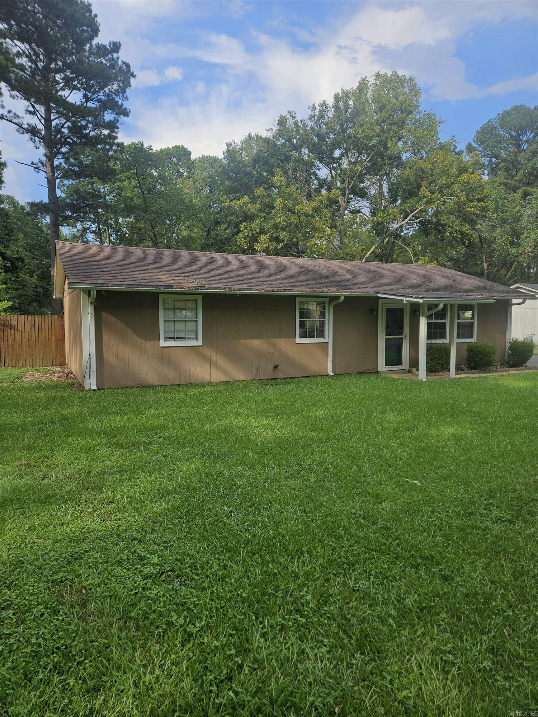 11312 Vine St — photo 3