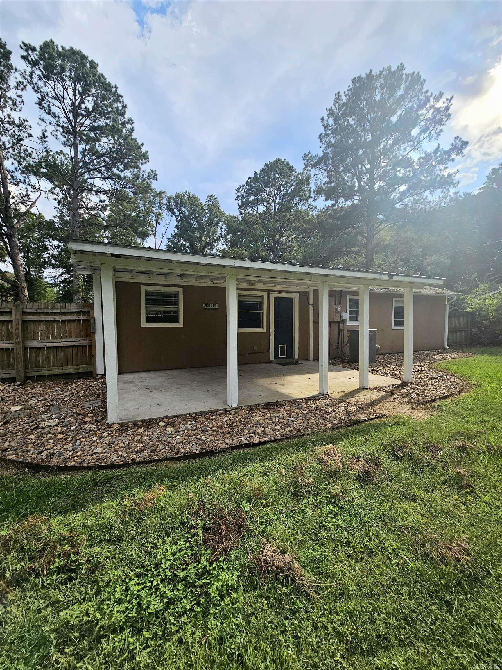11312 Vine St  Shannon Hills, AR