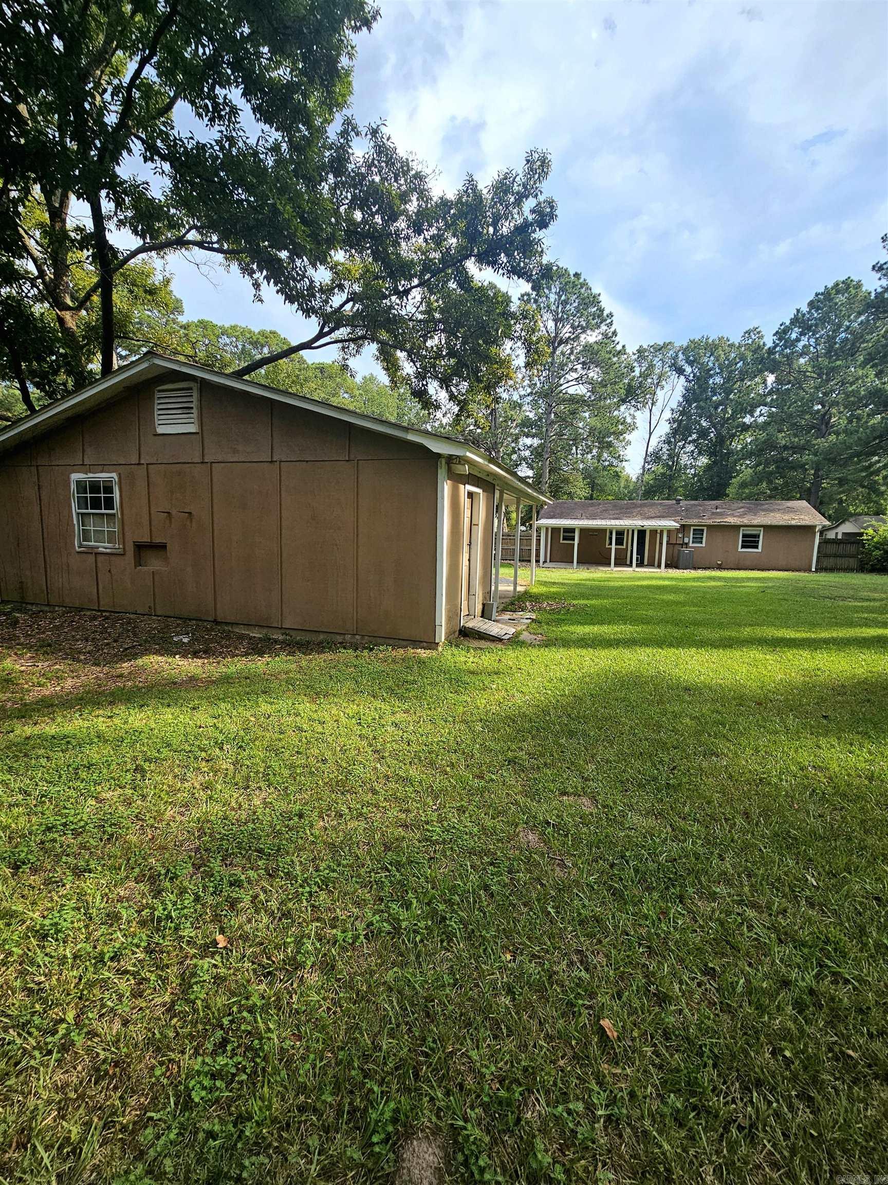 11312 Vine St  Shannon Hills, AR