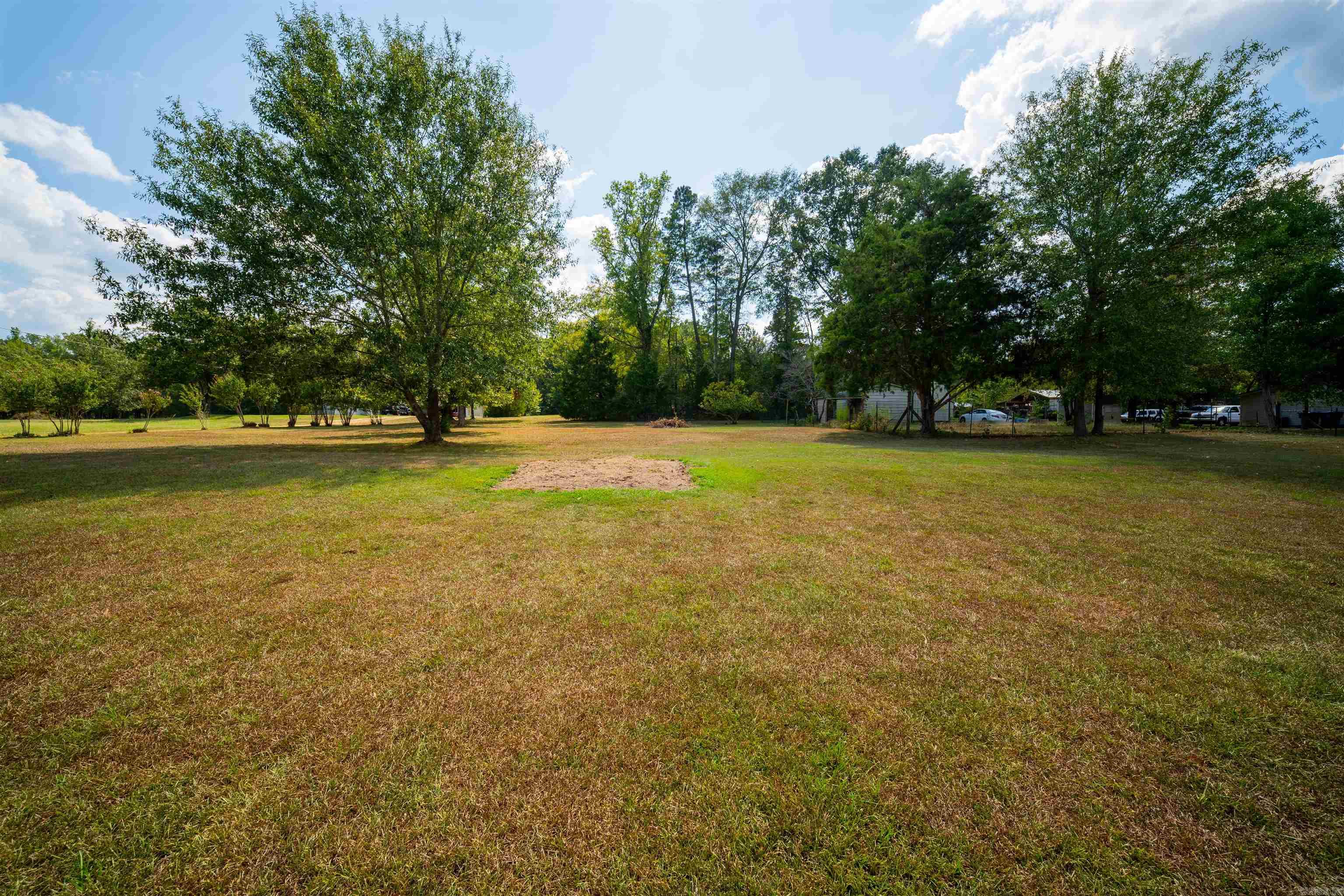 1615 Carroll Road  Camden, AR