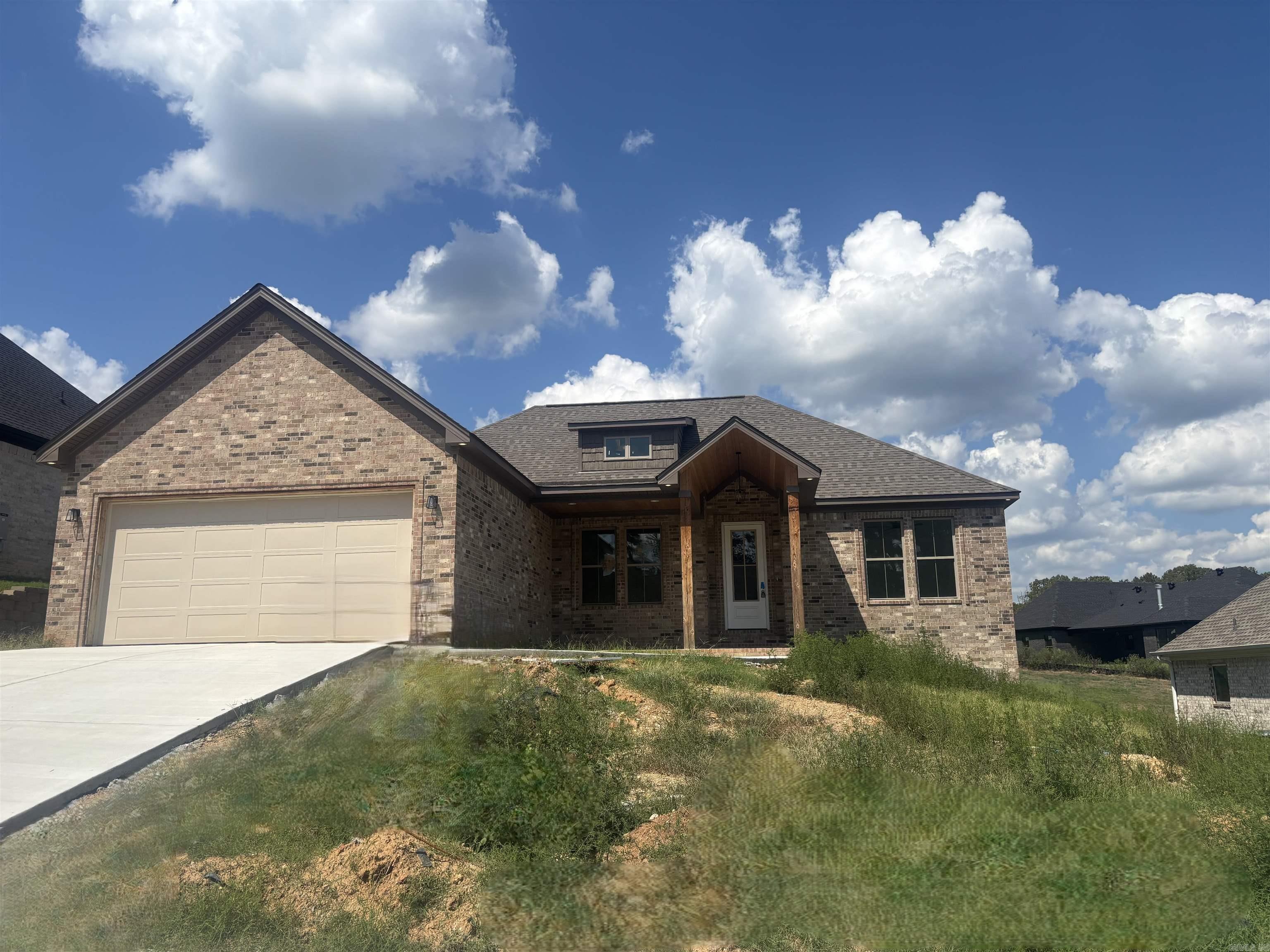127 Harmony Village dr — exterior
