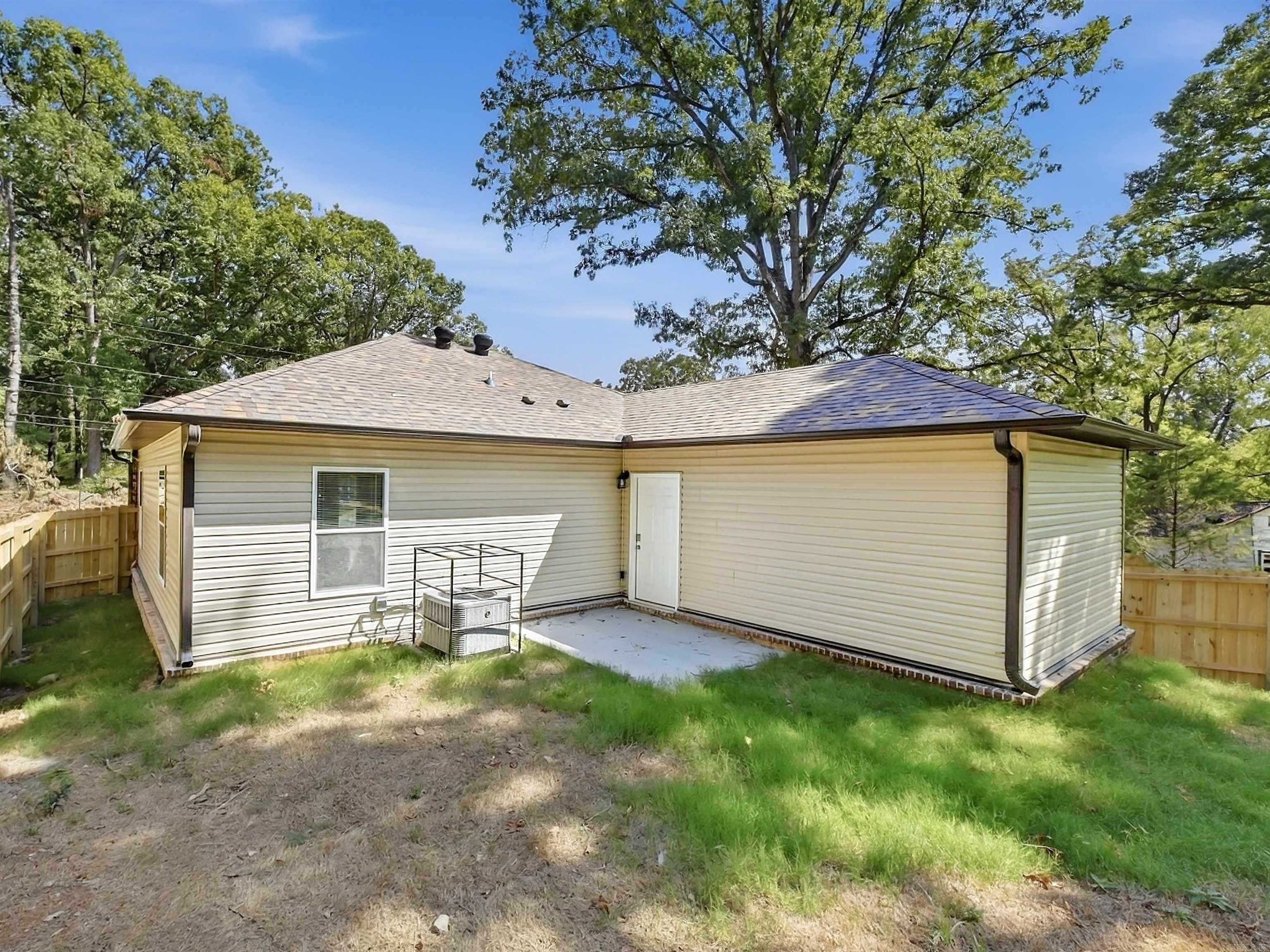 3306 Cobb  Little Rock, AR