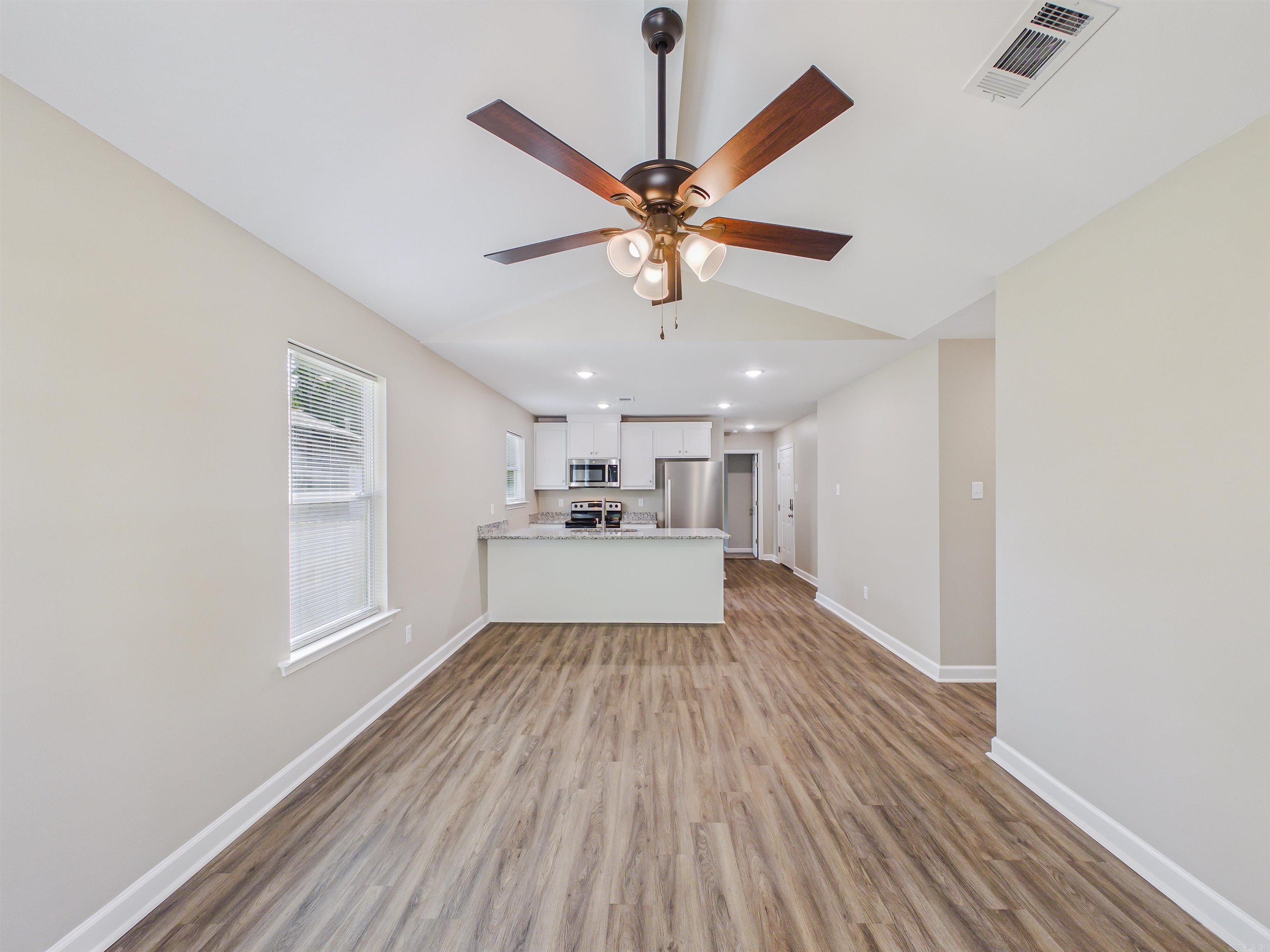 3306 Cobb Street — photo 5