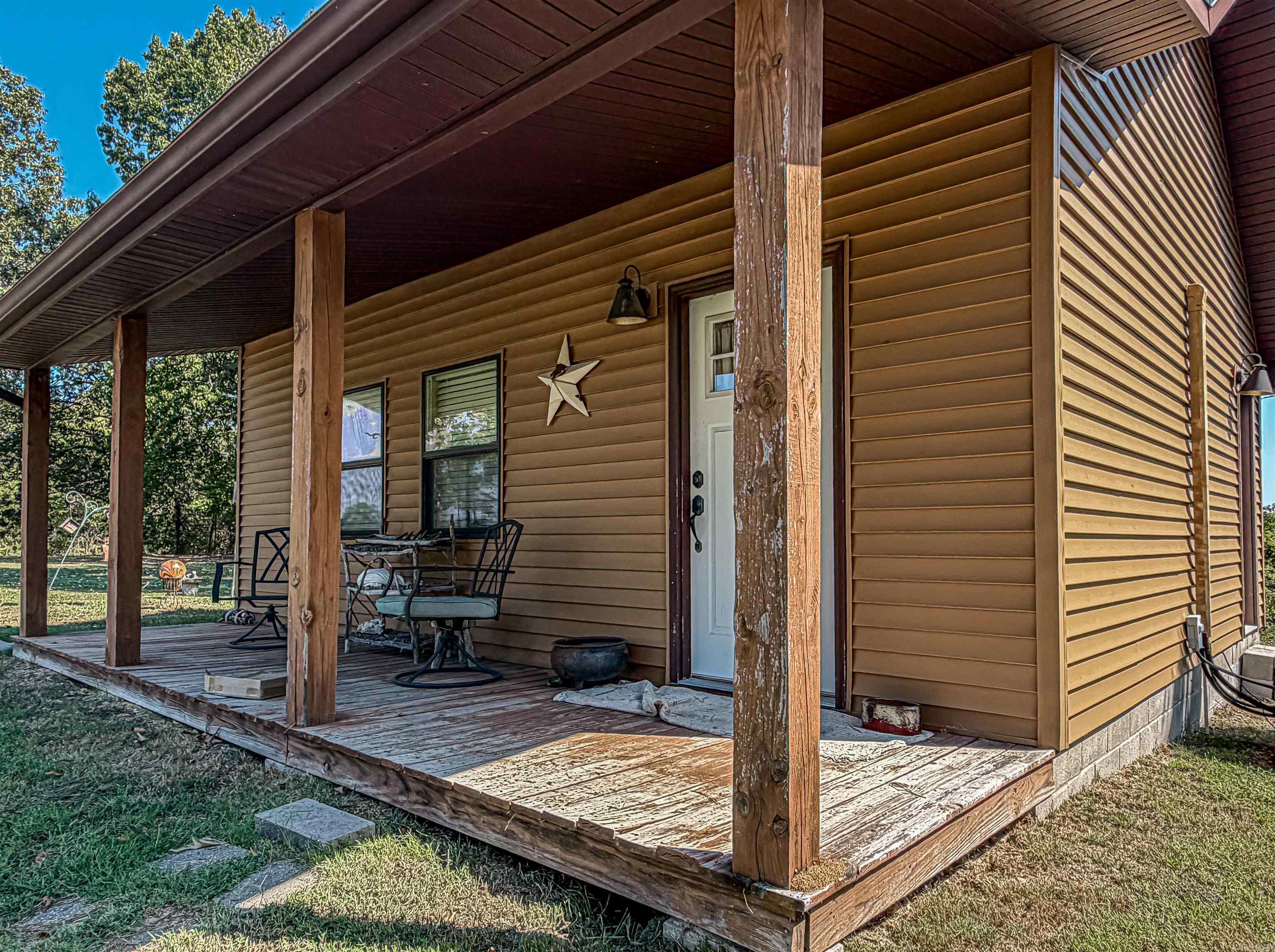 84 Old Shop Lane Flippin, AR 72634