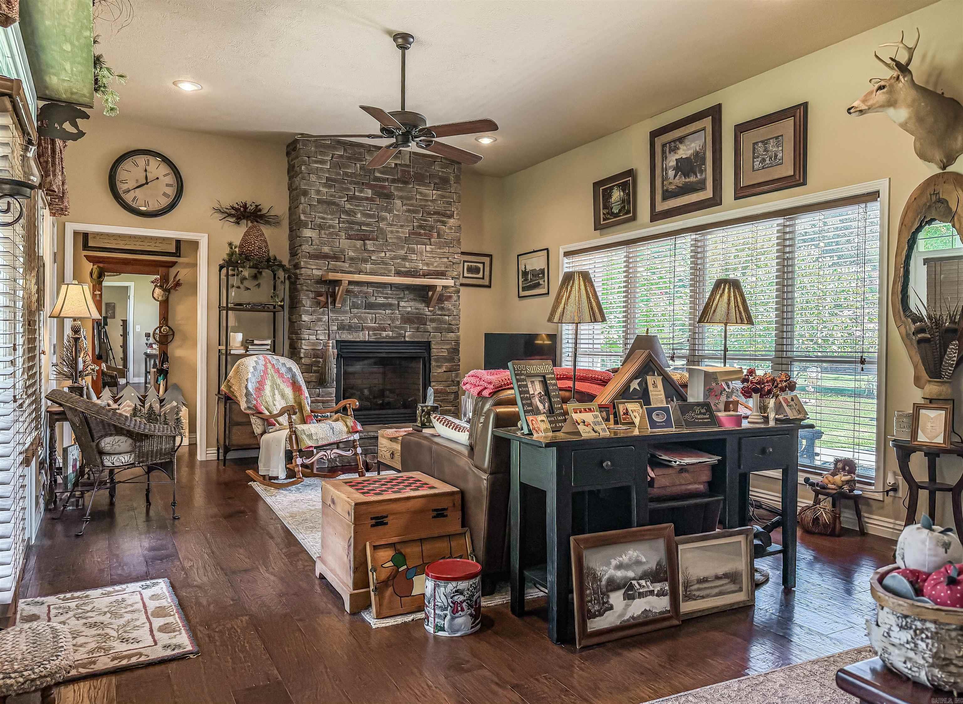 84 Old Shop Lane Flippin, AR 72634