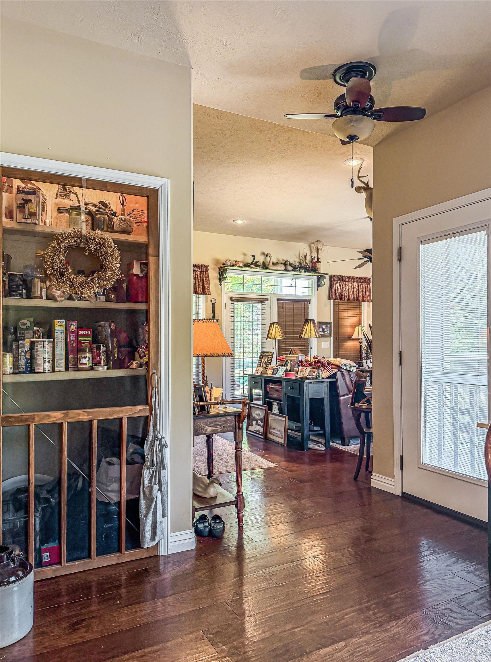 84 Old Shop Lane Flippin, AR 72634