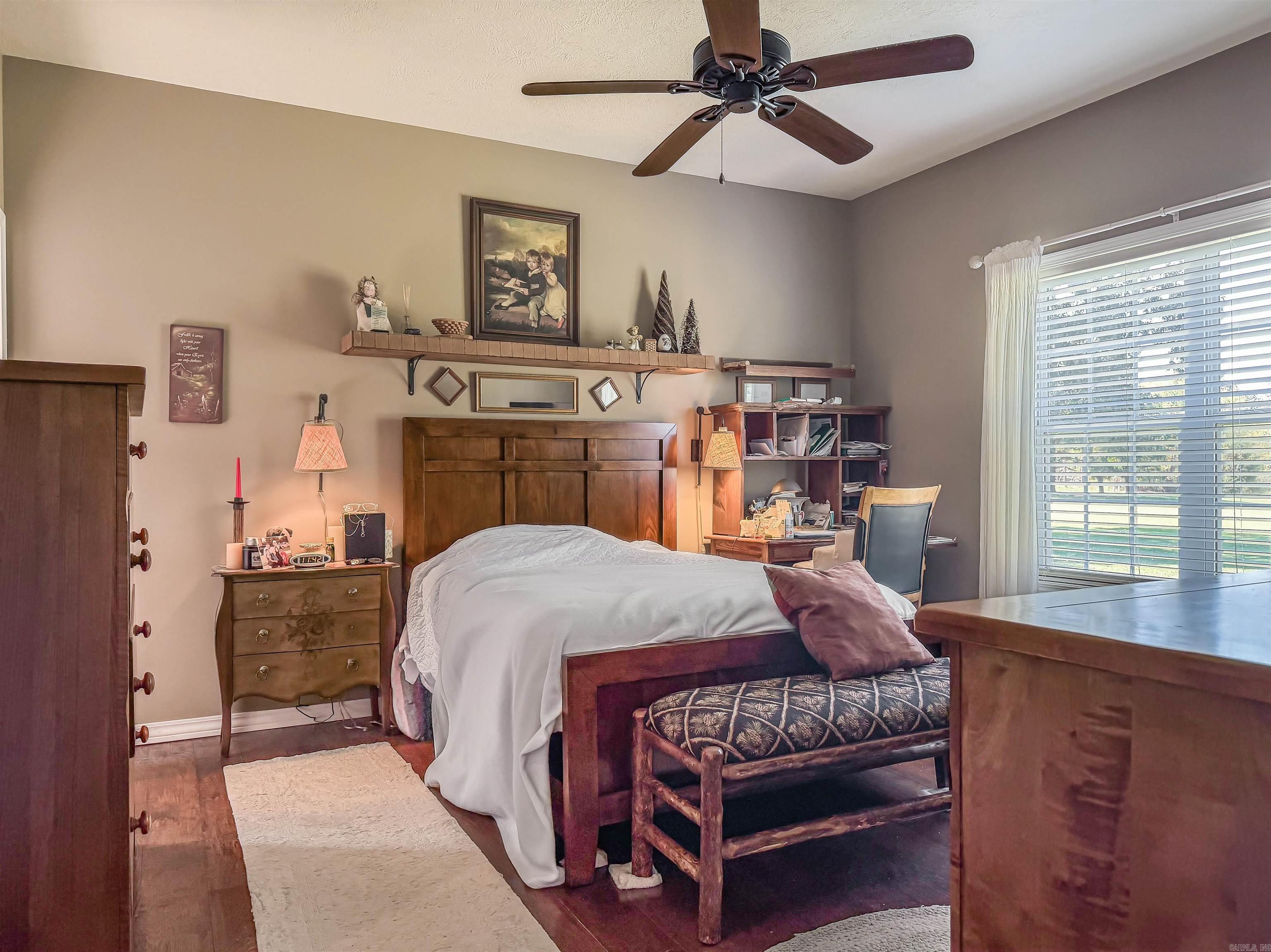 84 Old Shop Lane Flippin, AR 72634