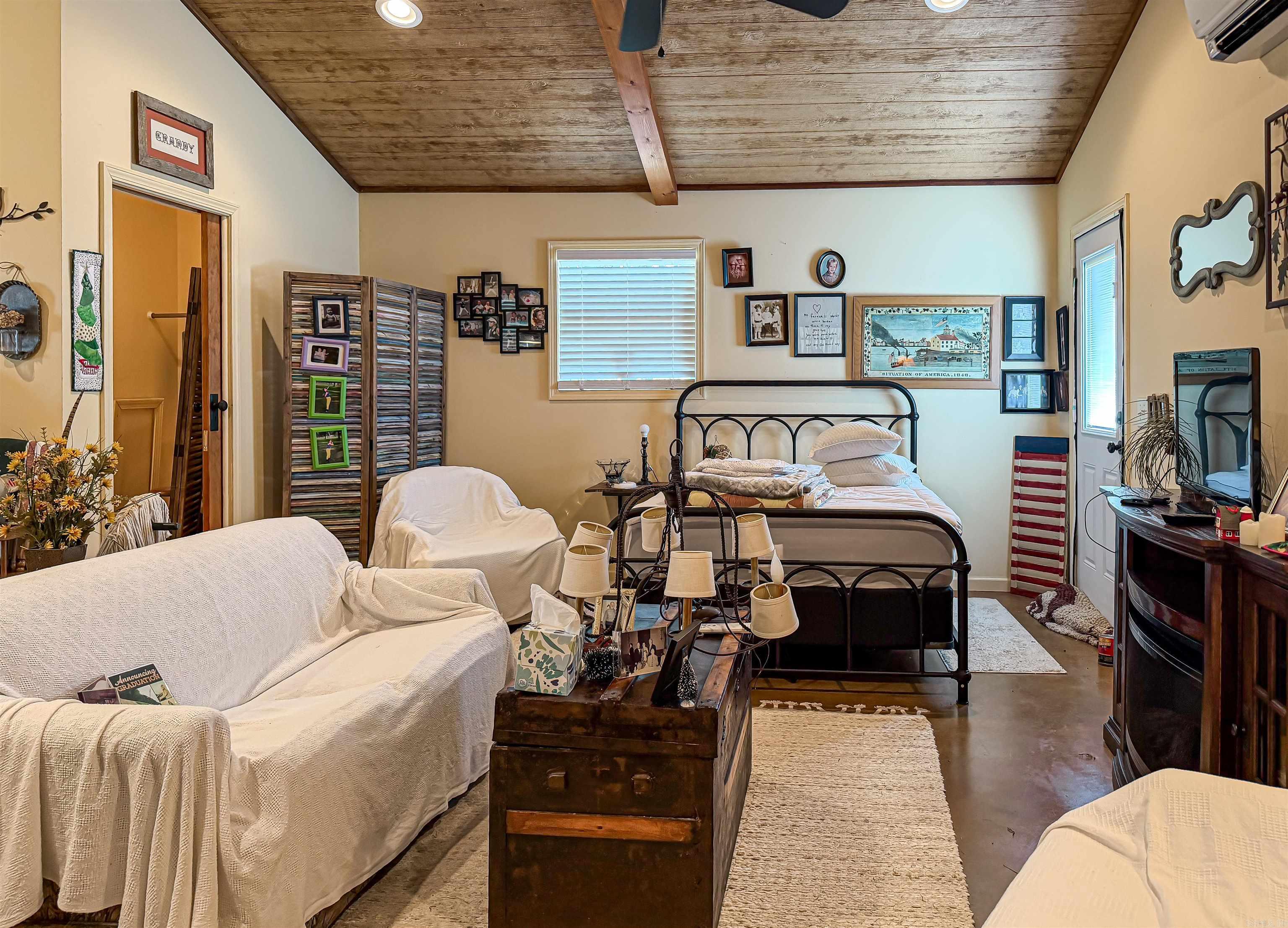84 Old Shop Lane Flippin, AR 72634