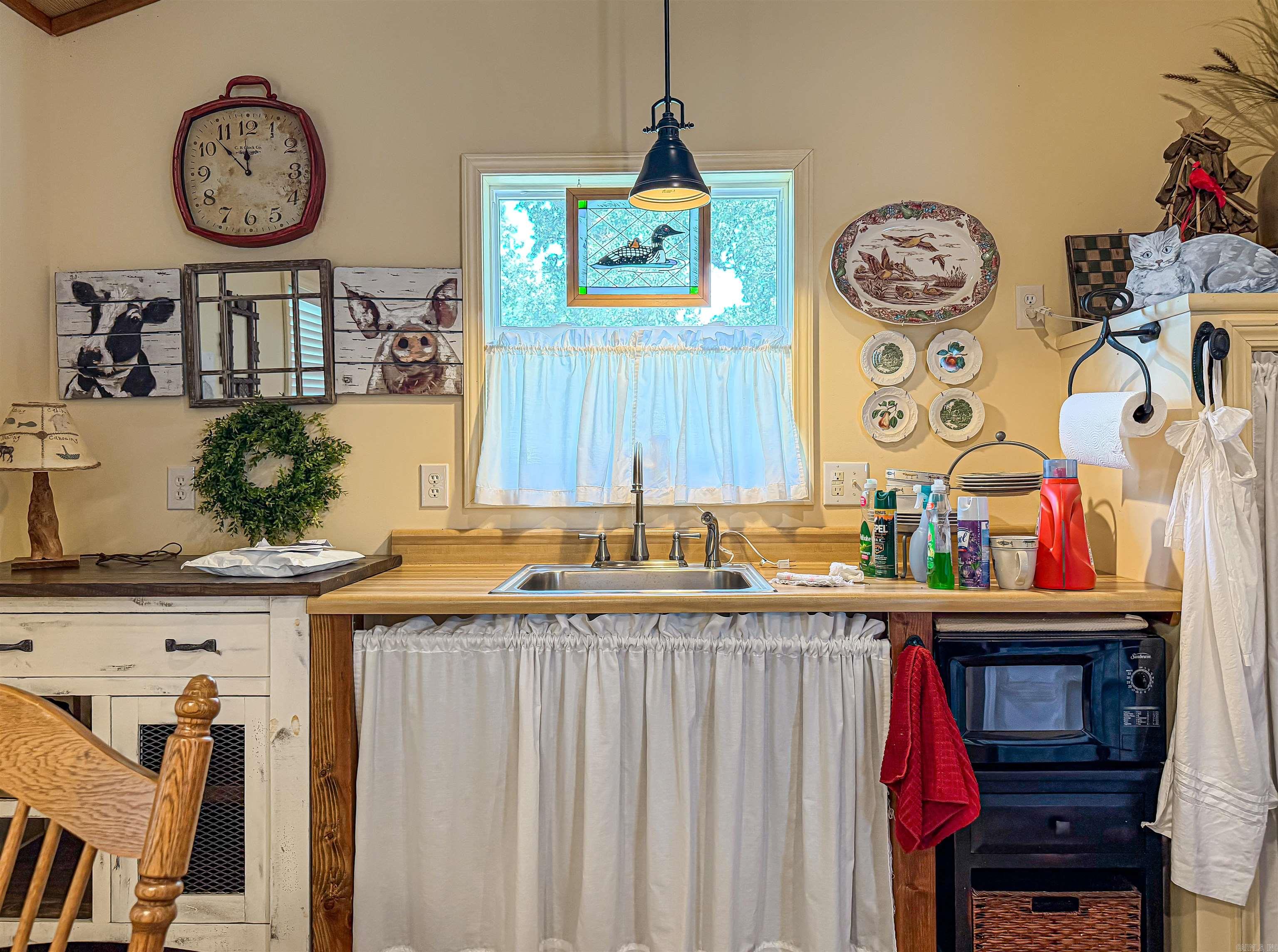 84 Old Shop Lane Flippin, AR 72634