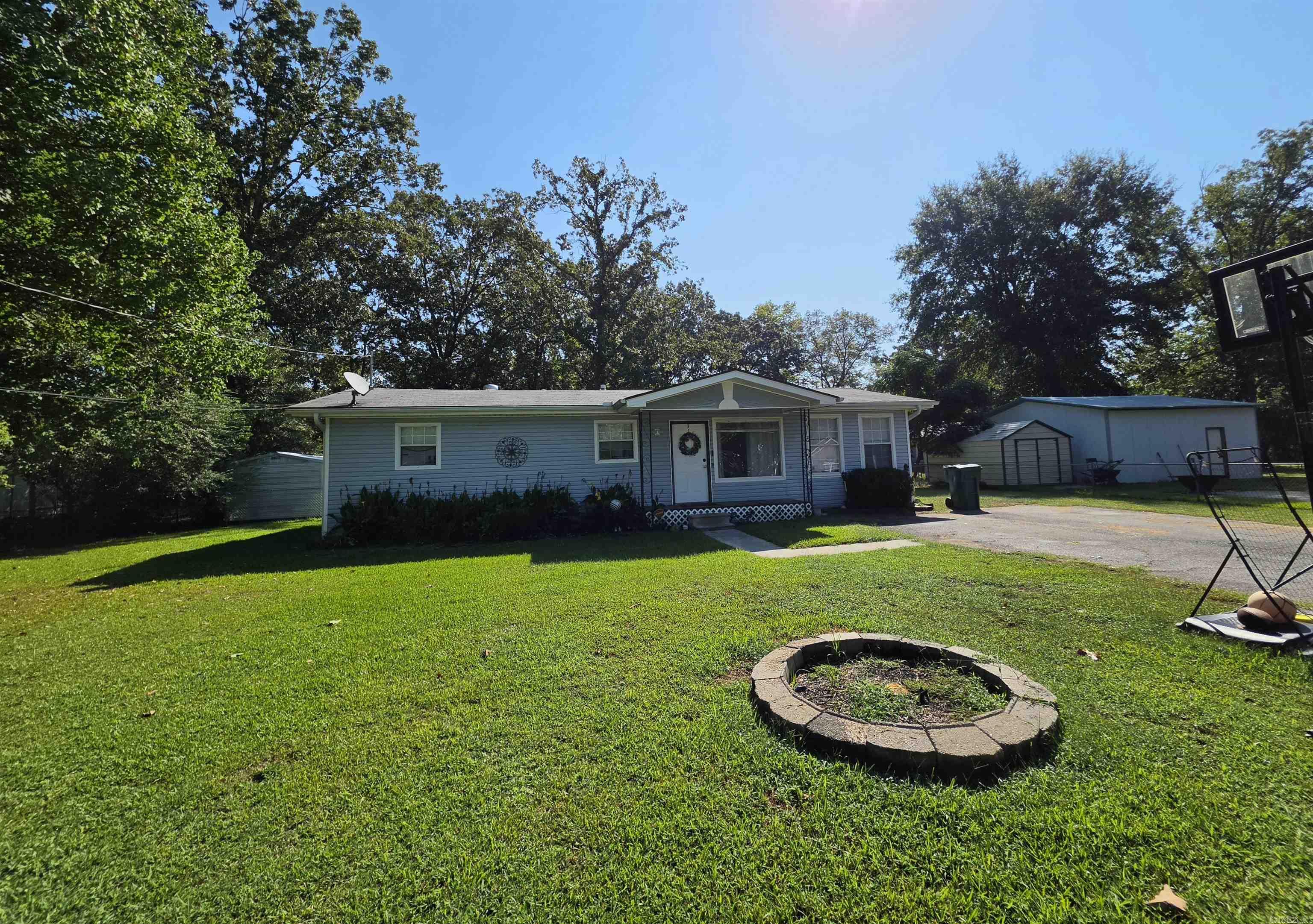 1403 McGehee St  White Hall, AR