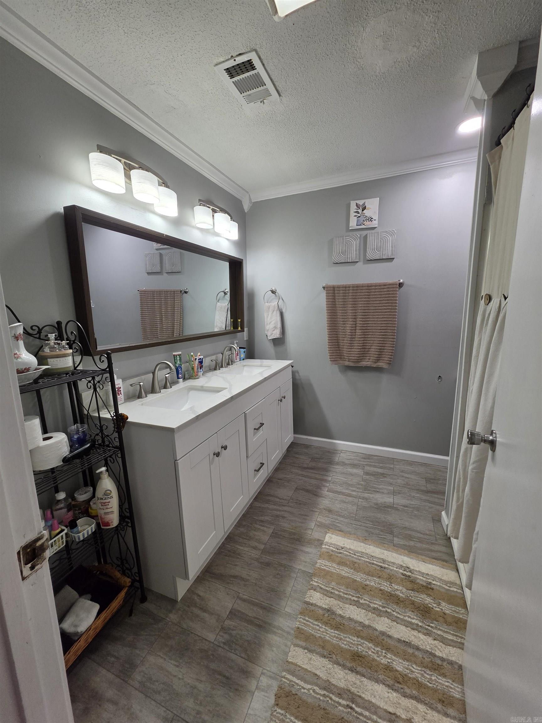 1403 McGehee St  White Hall, AR