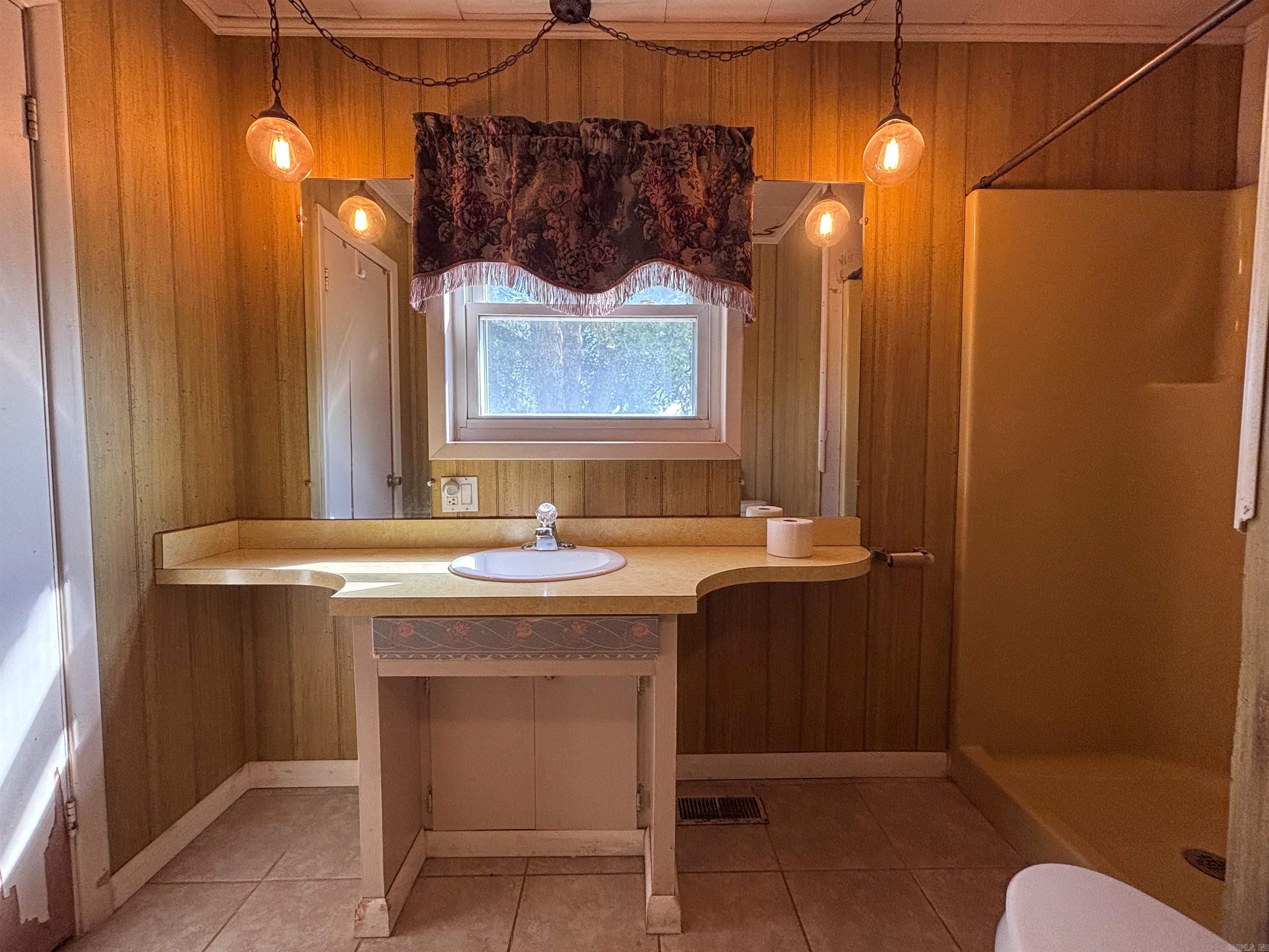 434 Lawrence Road 410  Walnut Ridge, AR
