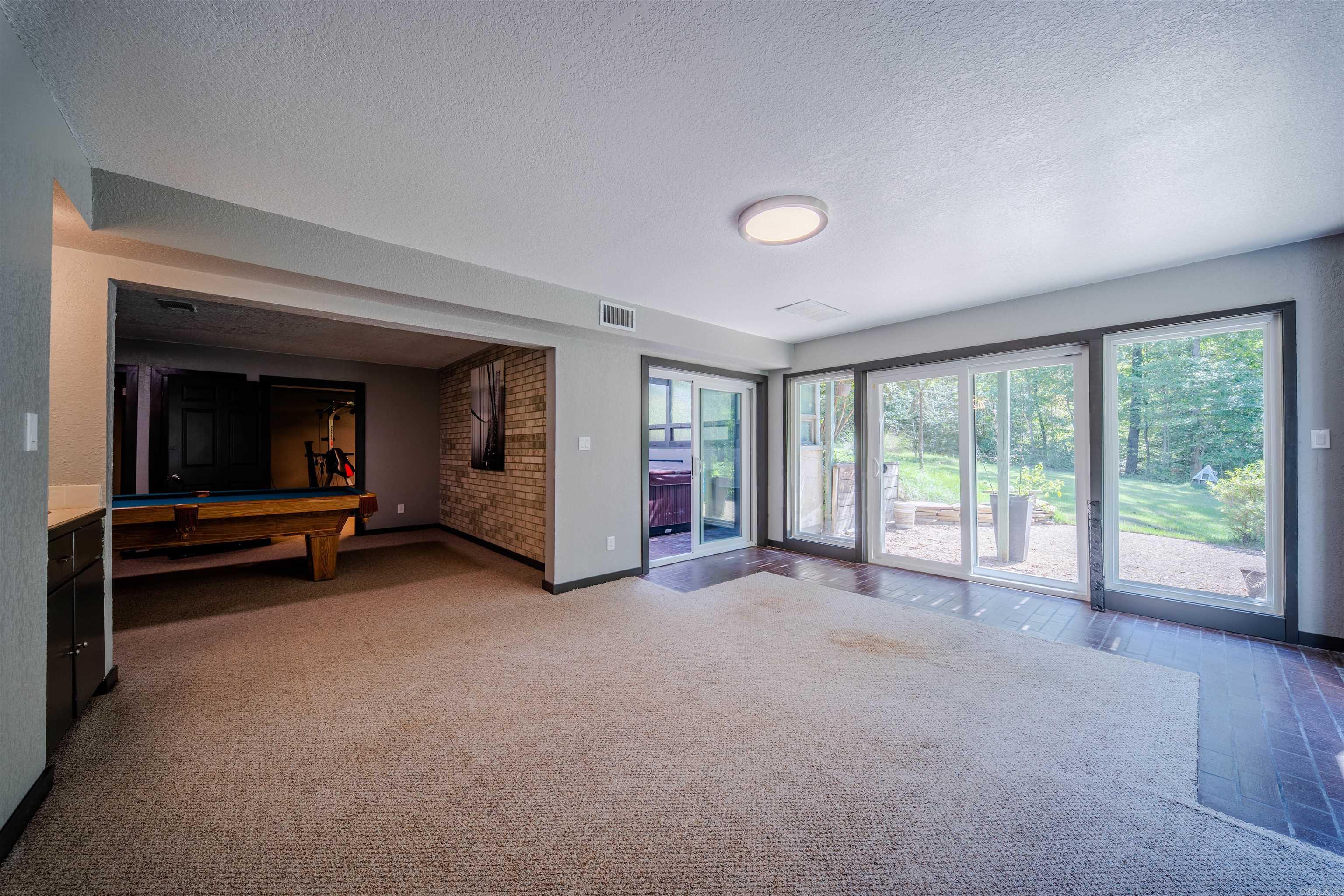 24 Chaffee Creek  Camden, AR