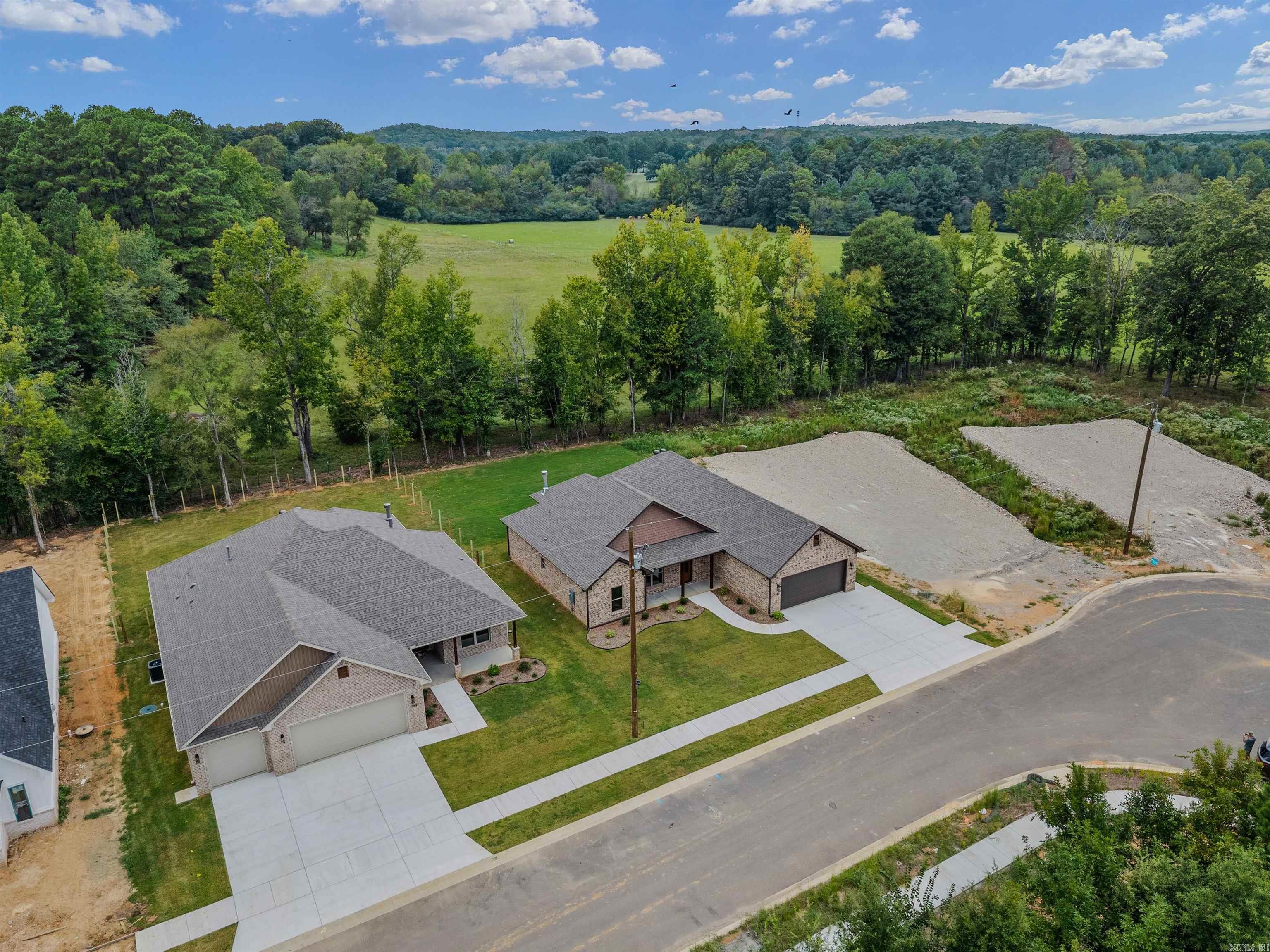 7105 Cold Creek dr — photo 4