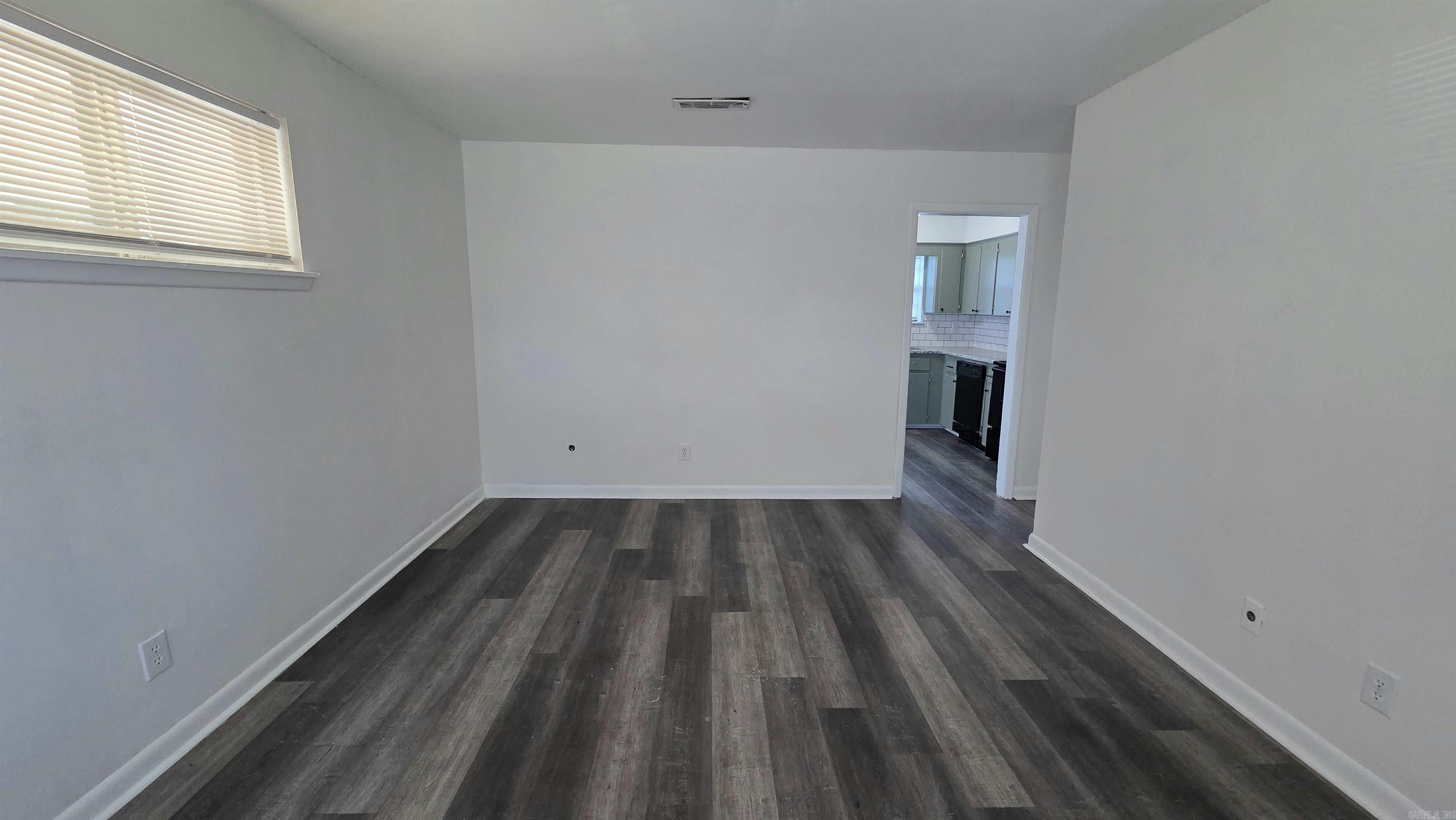 106 Santa Fe Trl — photo 2
