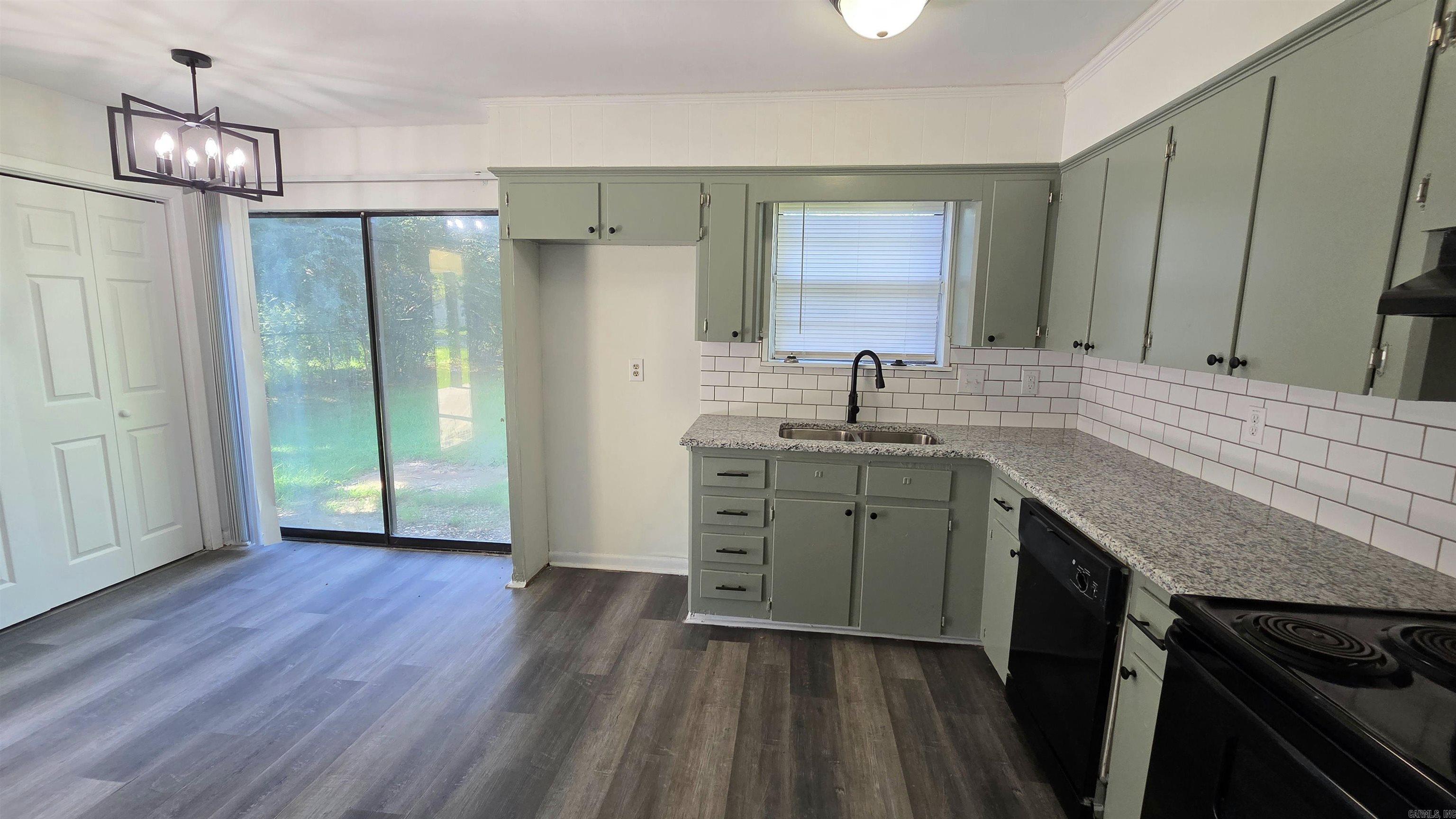106 Santa Fe Trl — photo 3
