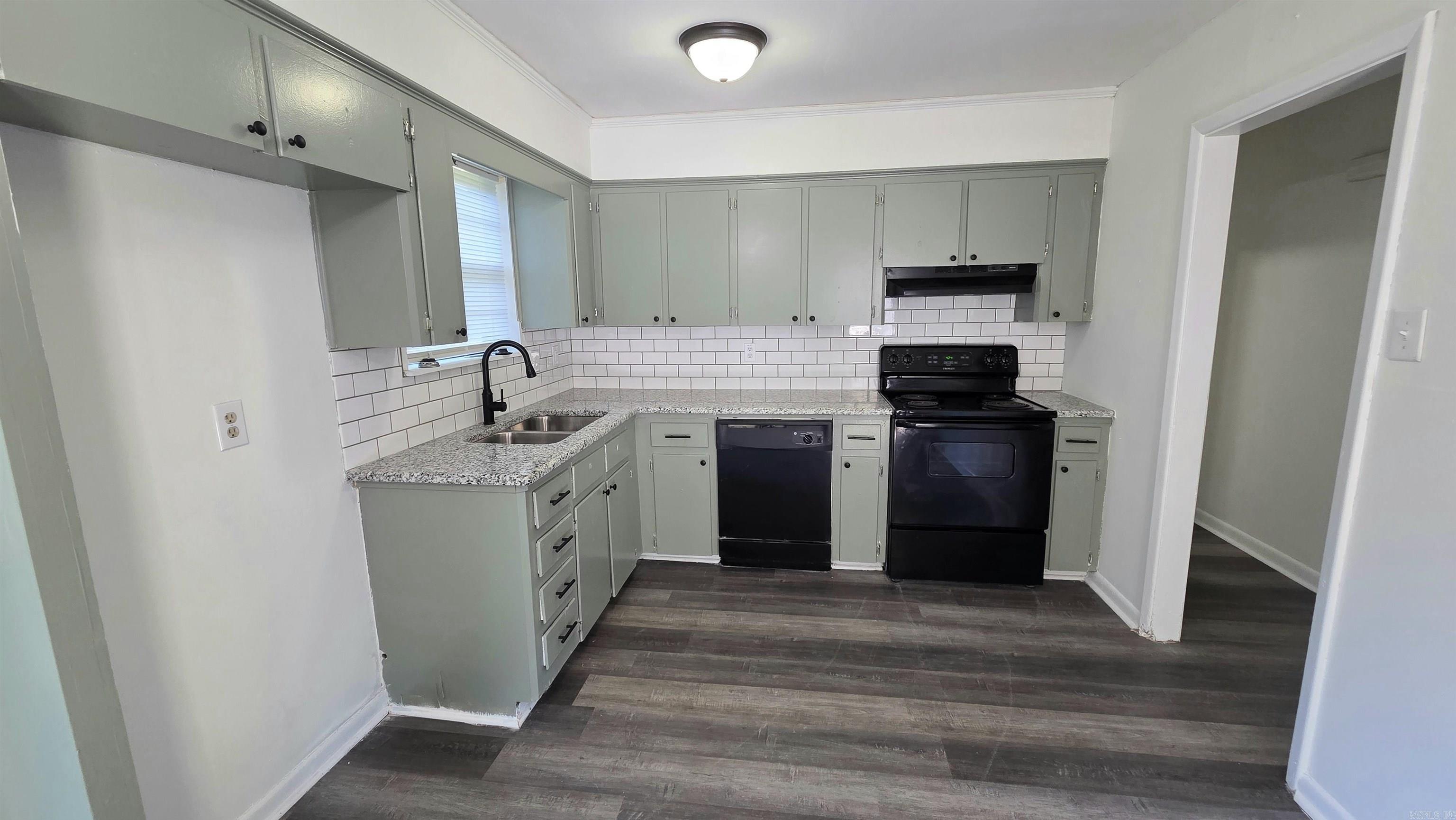 106 Santa Fe Trl — photo 4