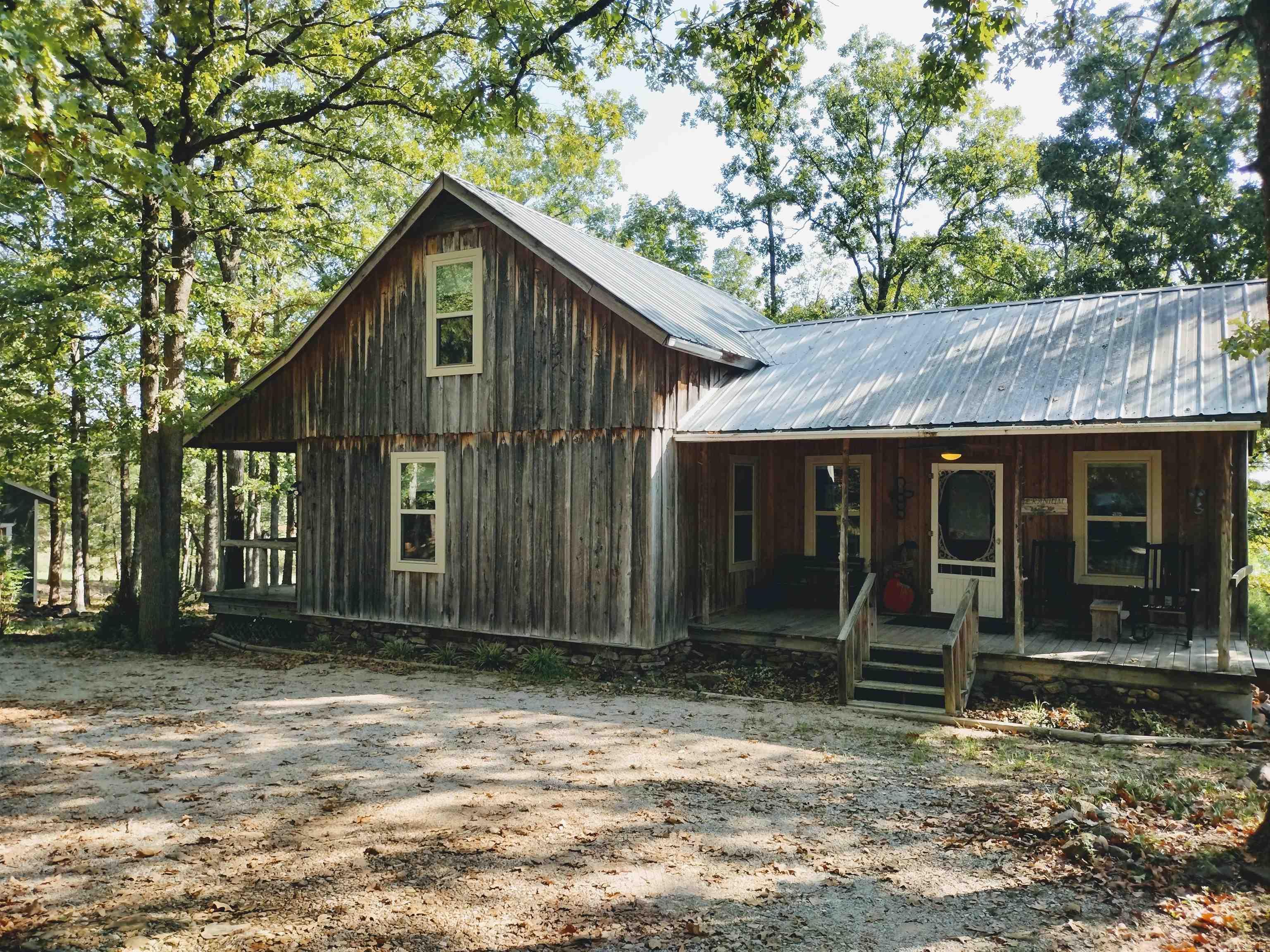 144 Cow Mountain RD