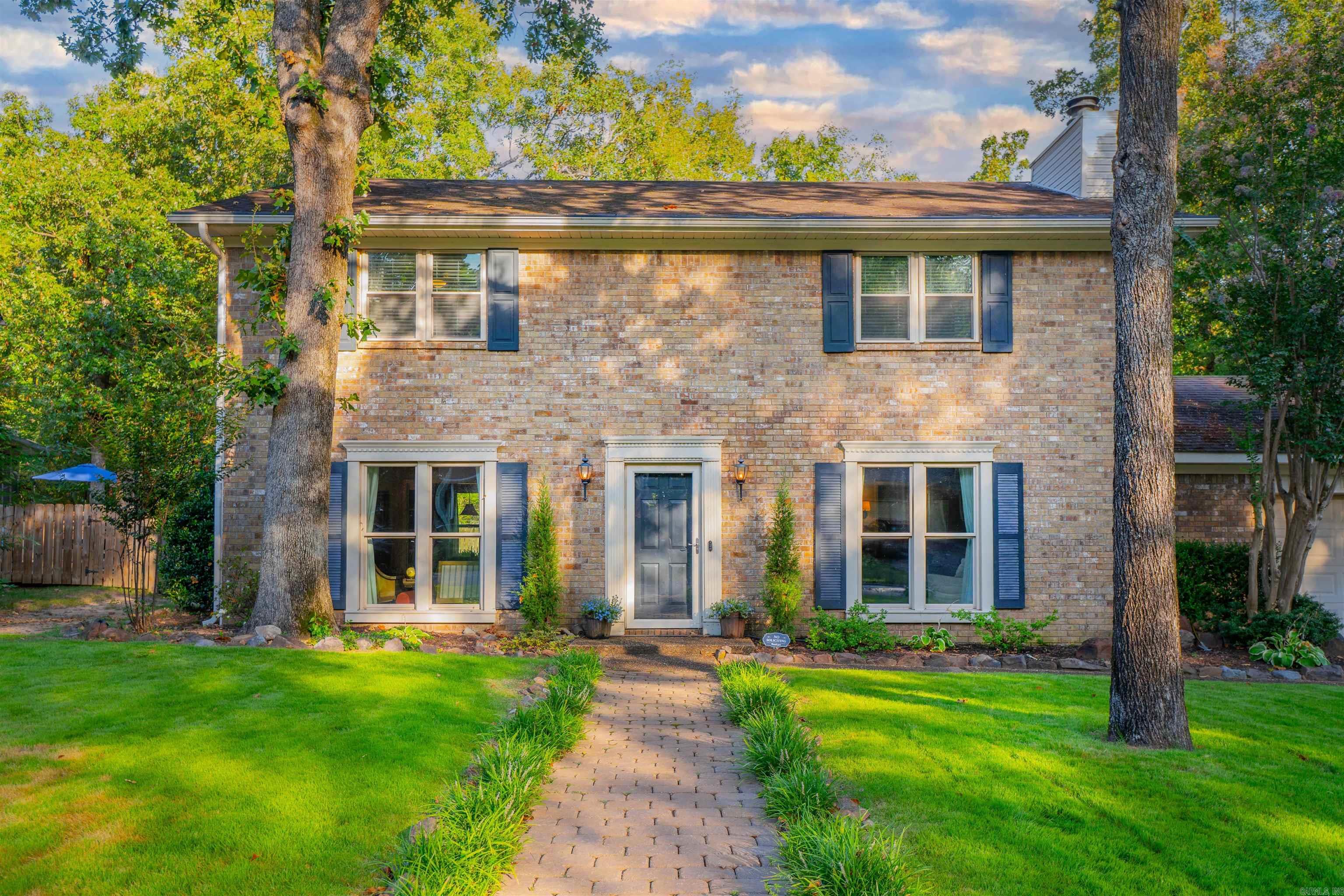3006 Valley Park Drive — exterior