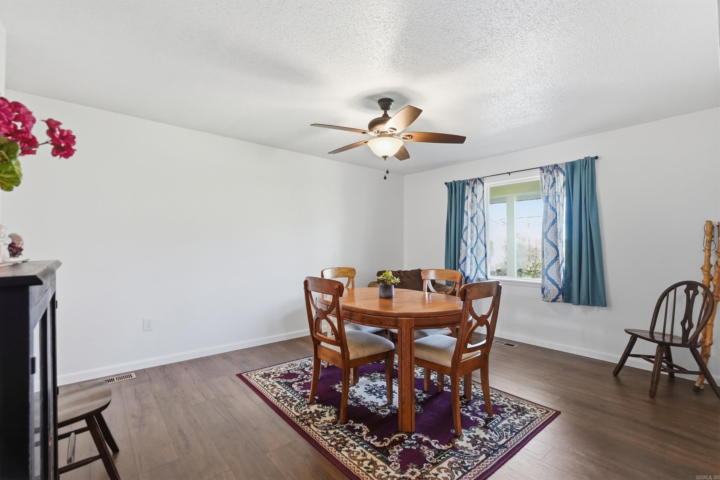 279 River Drive Est Pangburn, AR 72121