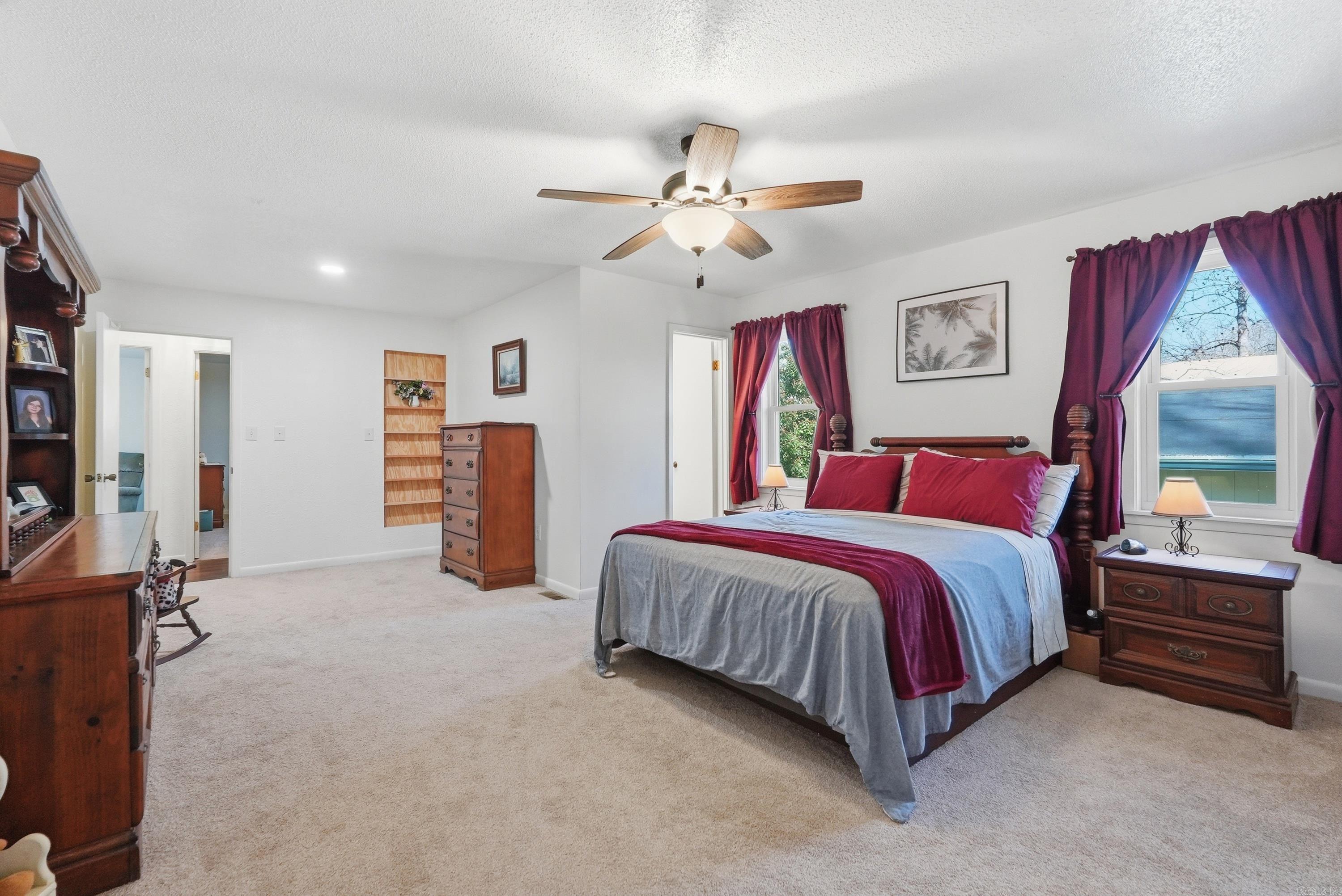 279 River Drive Est Pangburn, AR 72121
