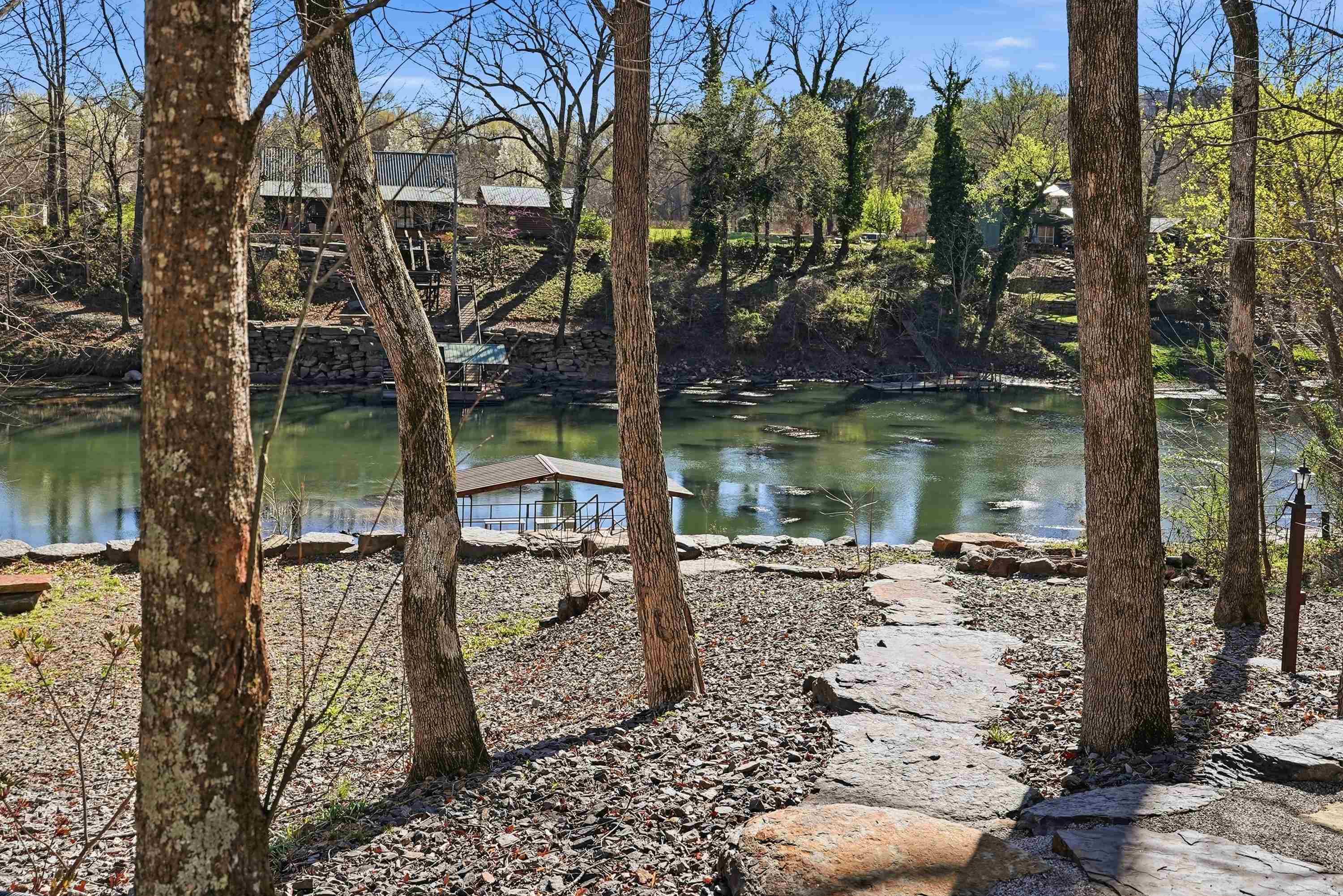 279 River Drive Est Pangburn, AR 72121
