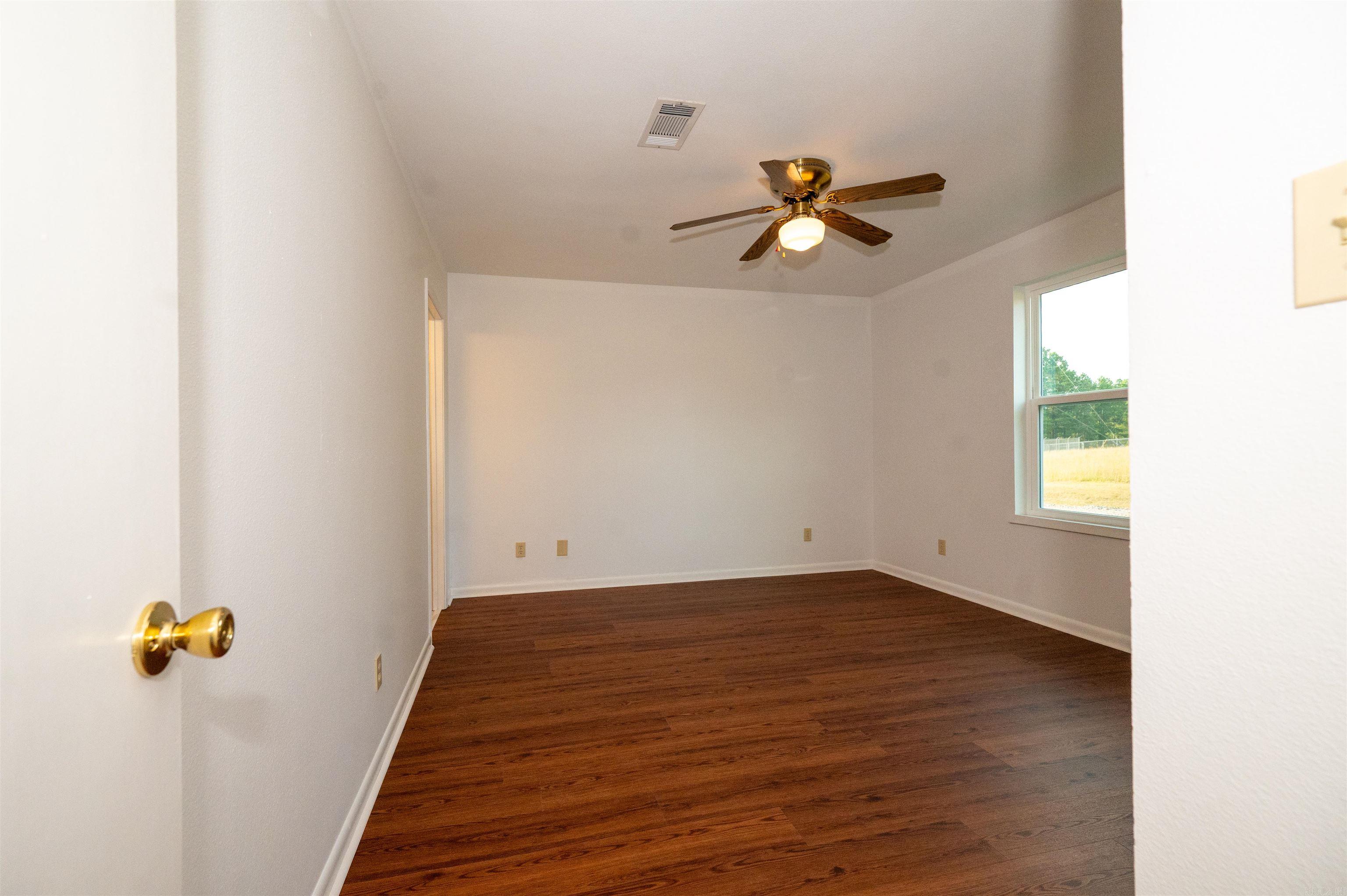 10211 Highway 190  Benton, AR