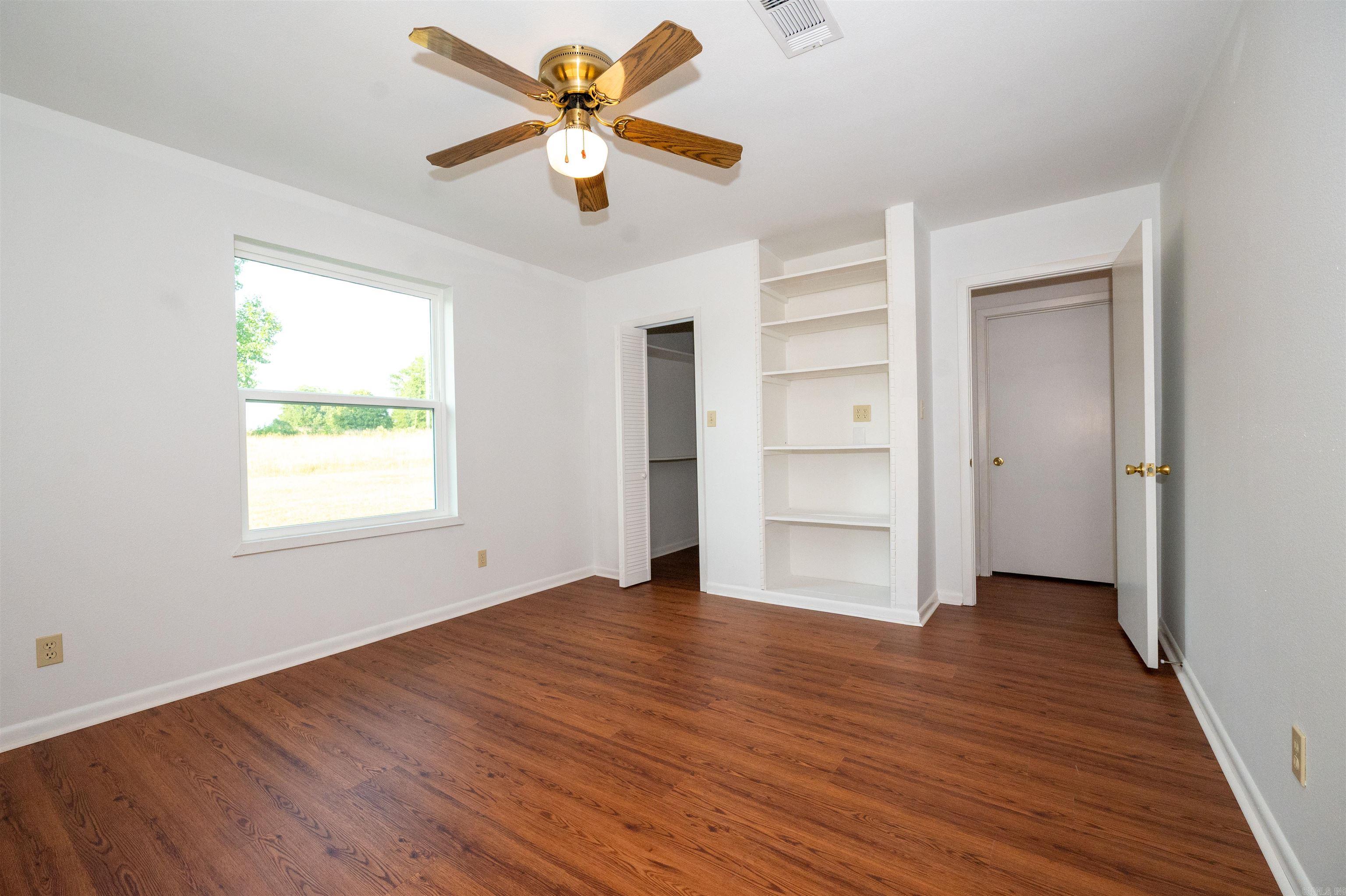 10211 Highway 190  Benton, AR