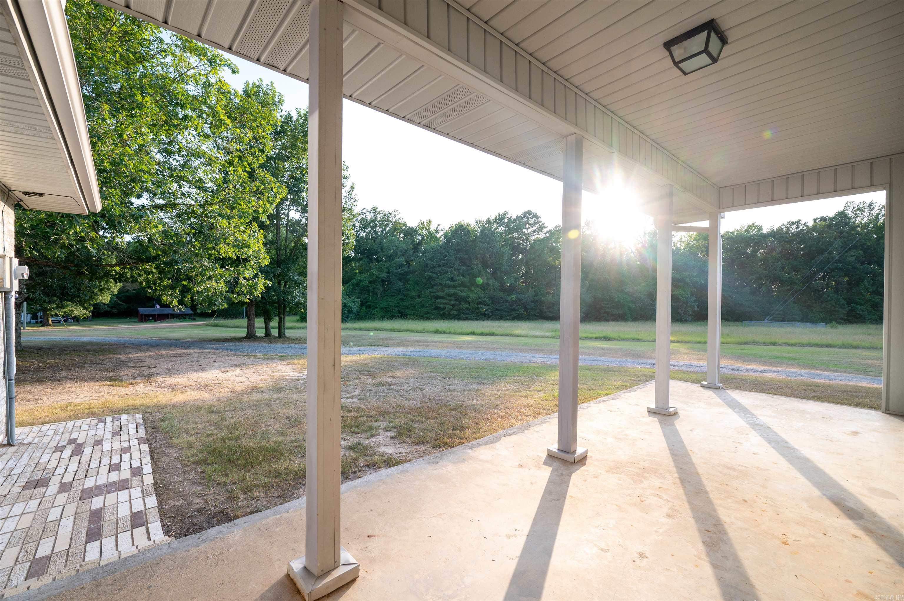 10211 Highway 190  Benton, AR