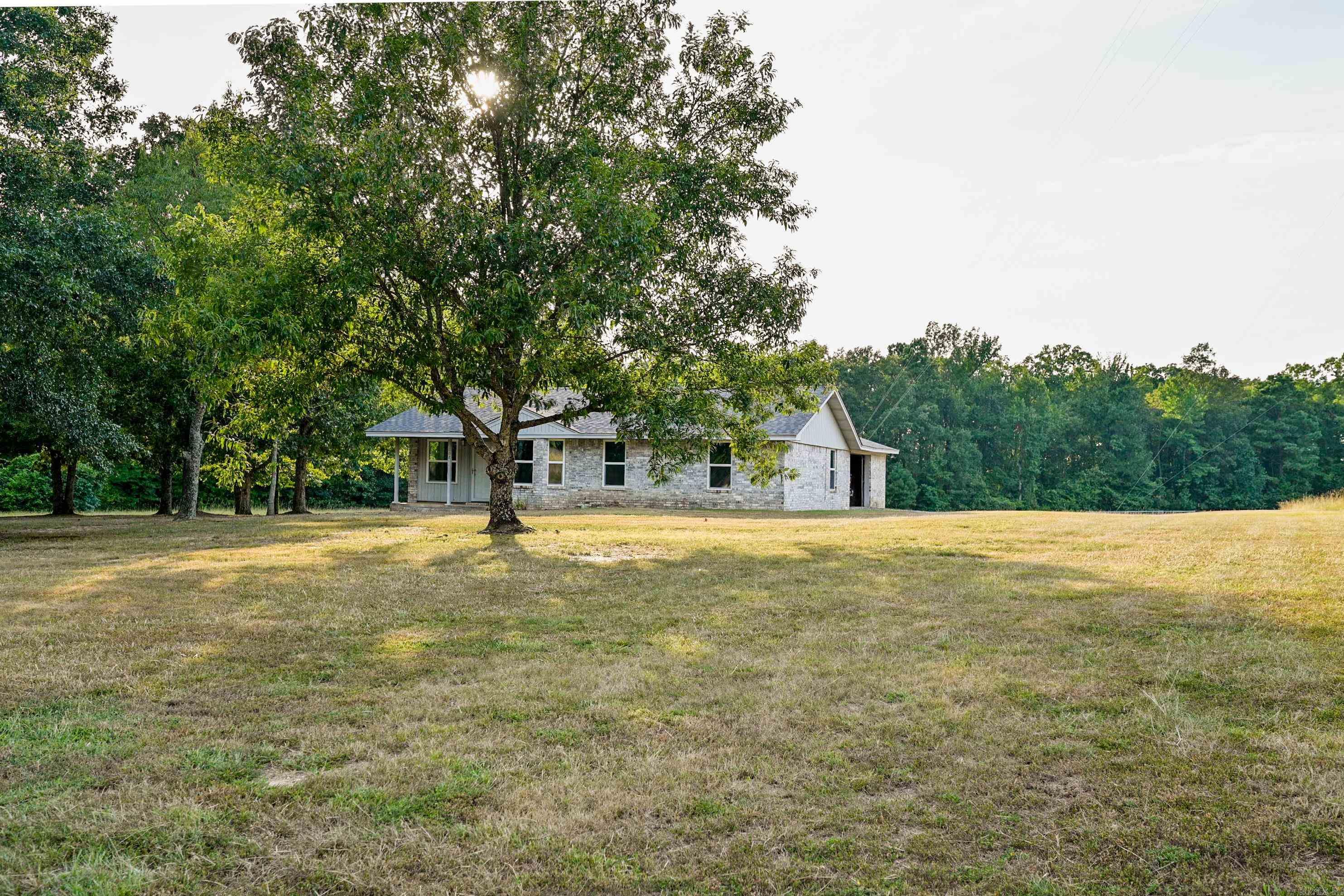 10211 Highway 190 Highway — photo 5