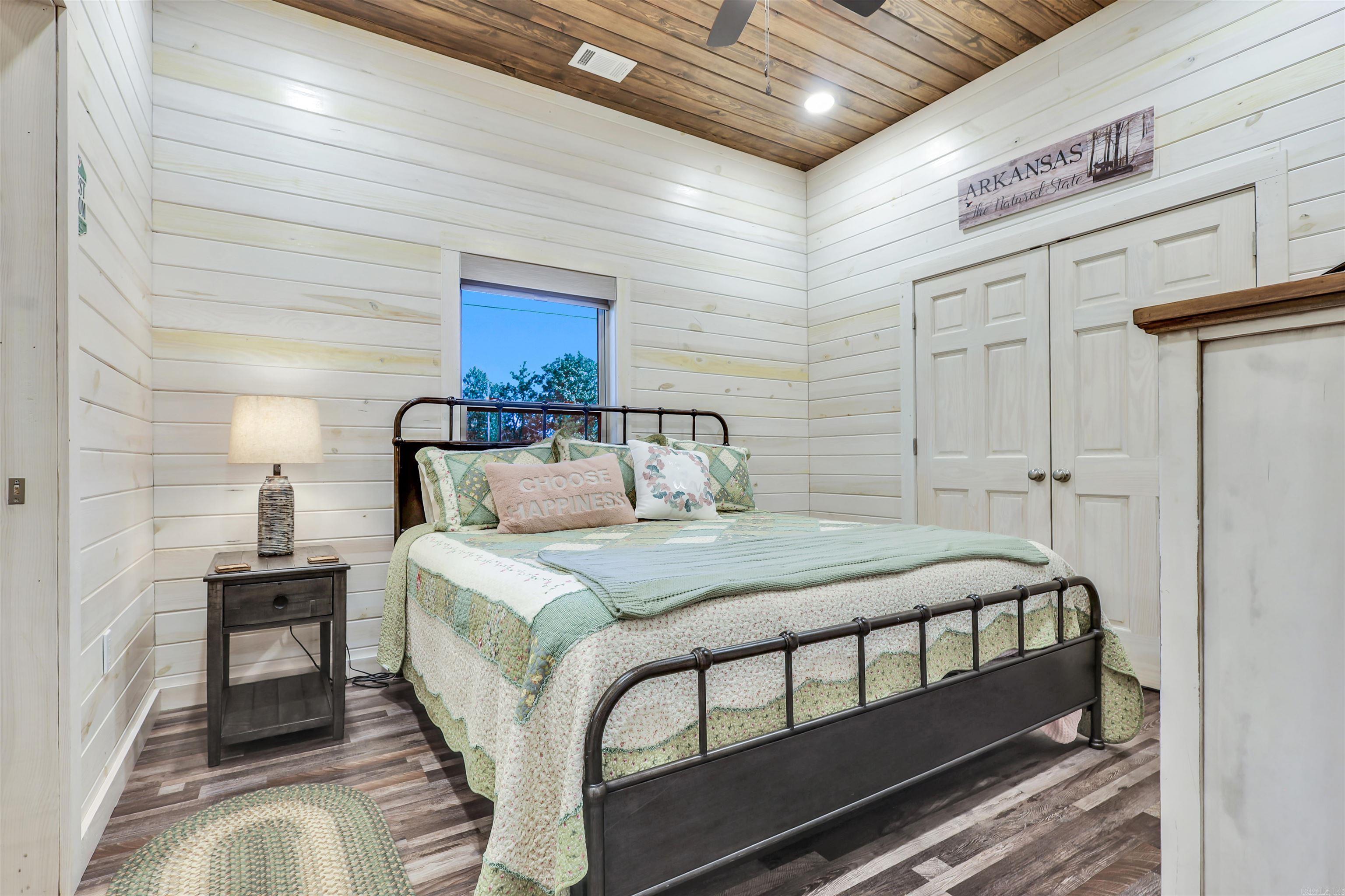 24 Riverchase Drive Glenwood, AR 71943