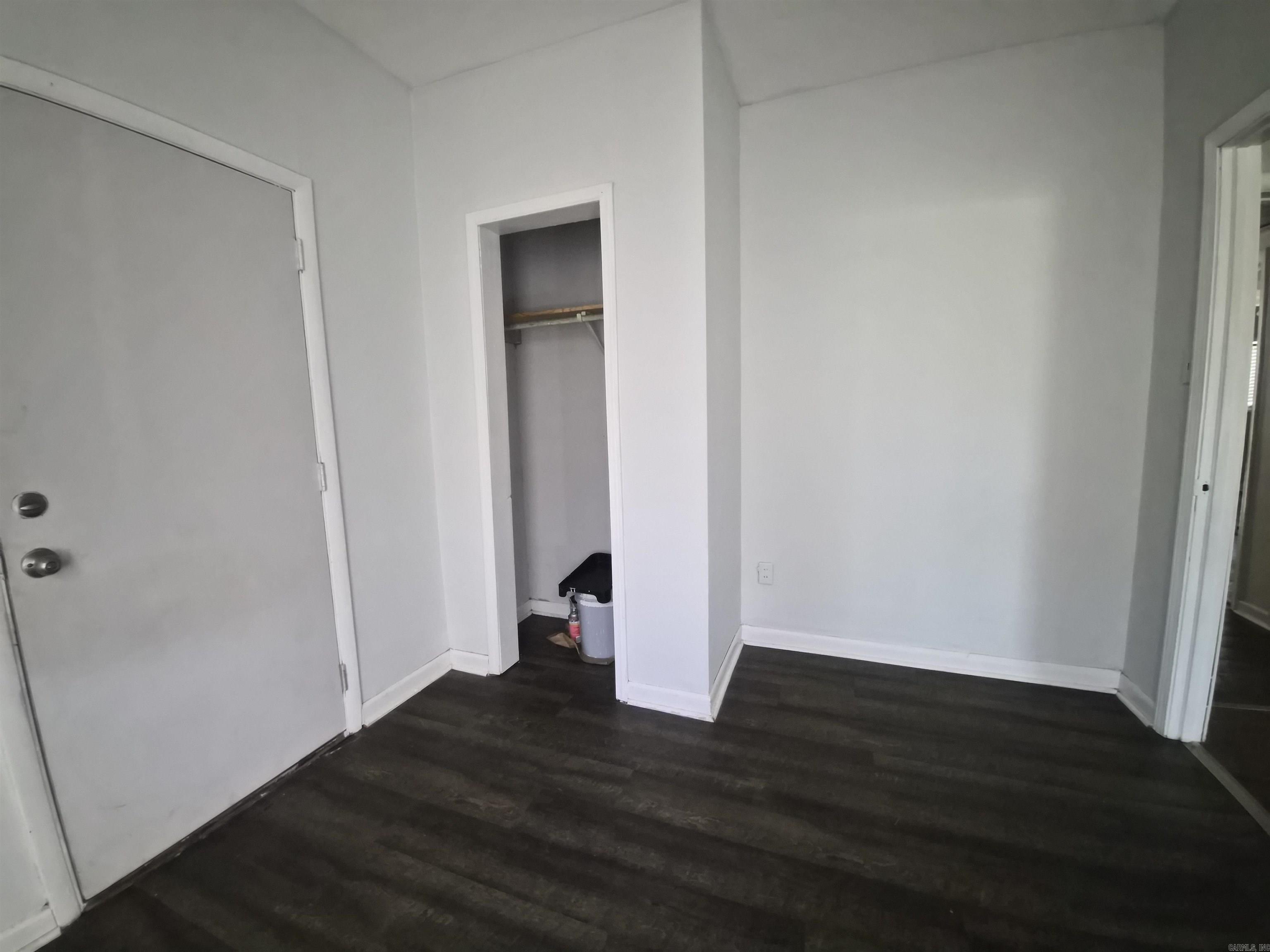 4700 Atkins St — photo 3
