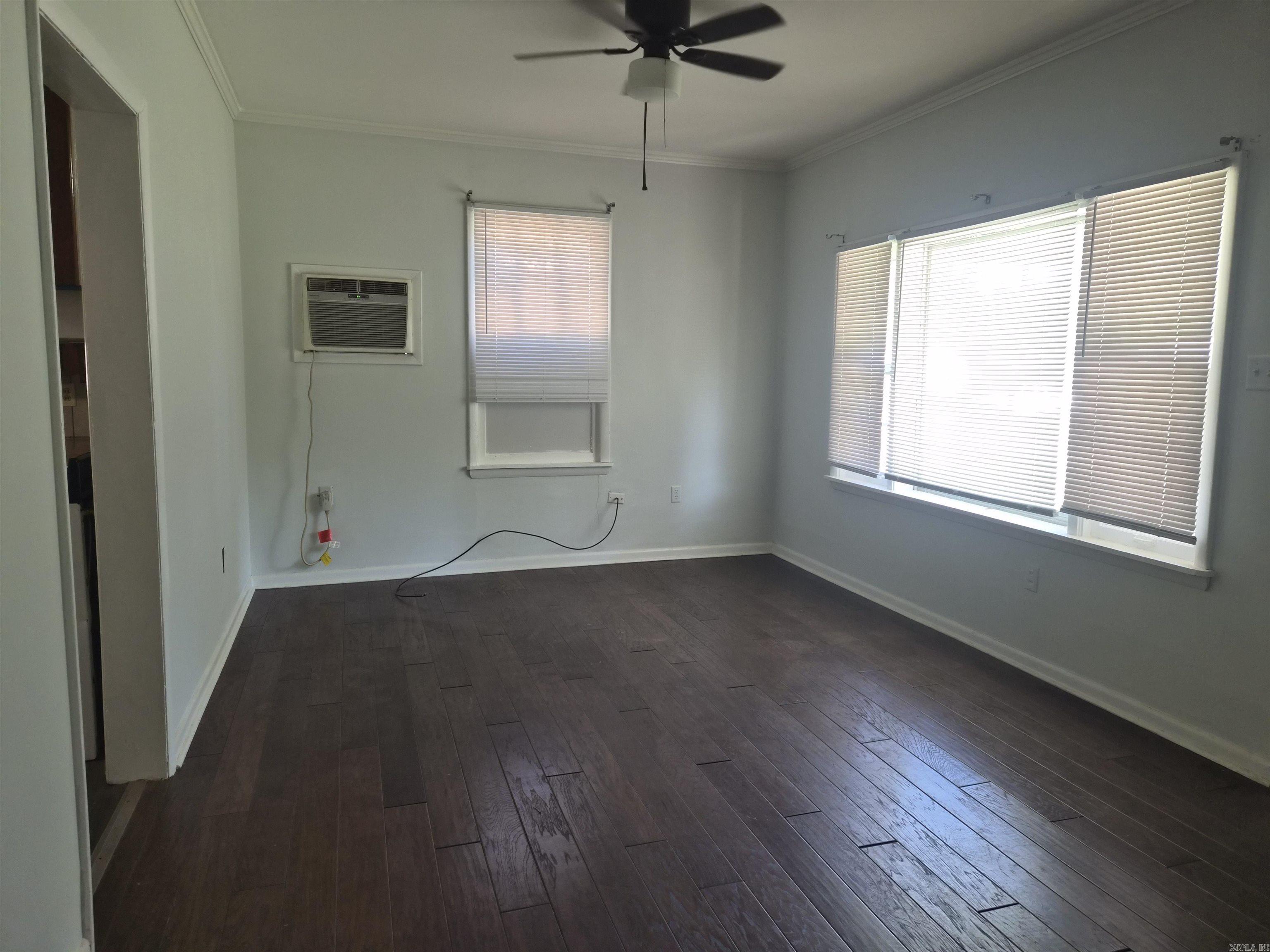4700 Atkins St — photo 5