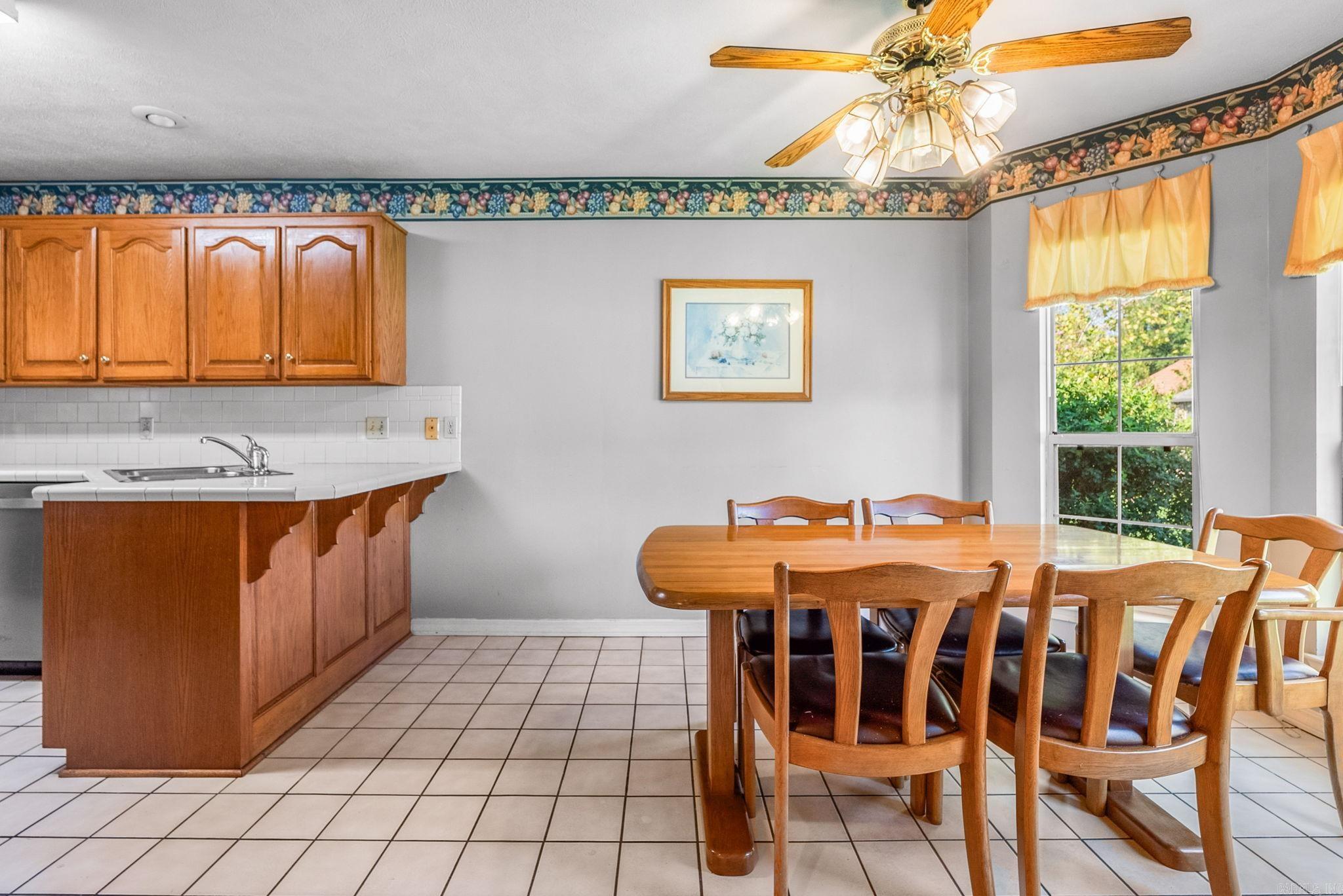 3150 Carroll  Conway, AR
