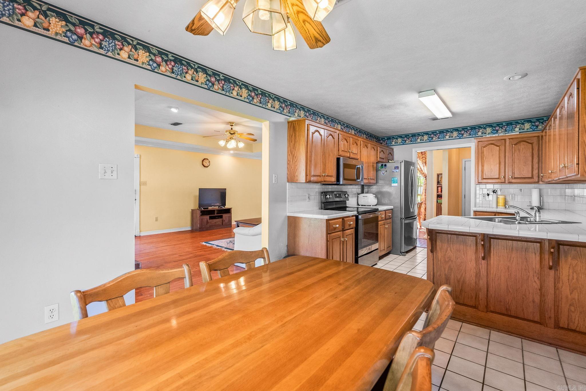 3150 Carroll  Conway, AR