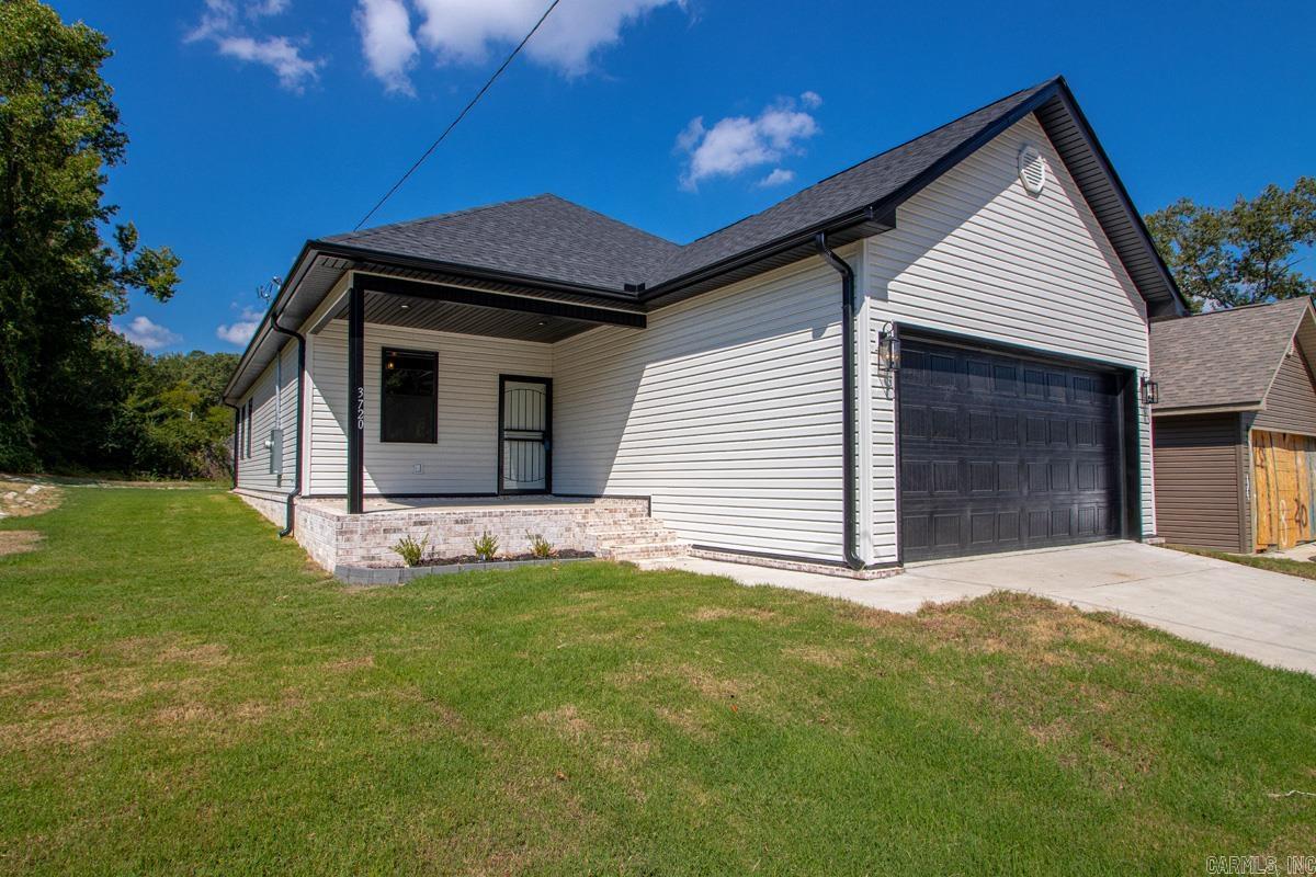3720 Zion Street — photo 3