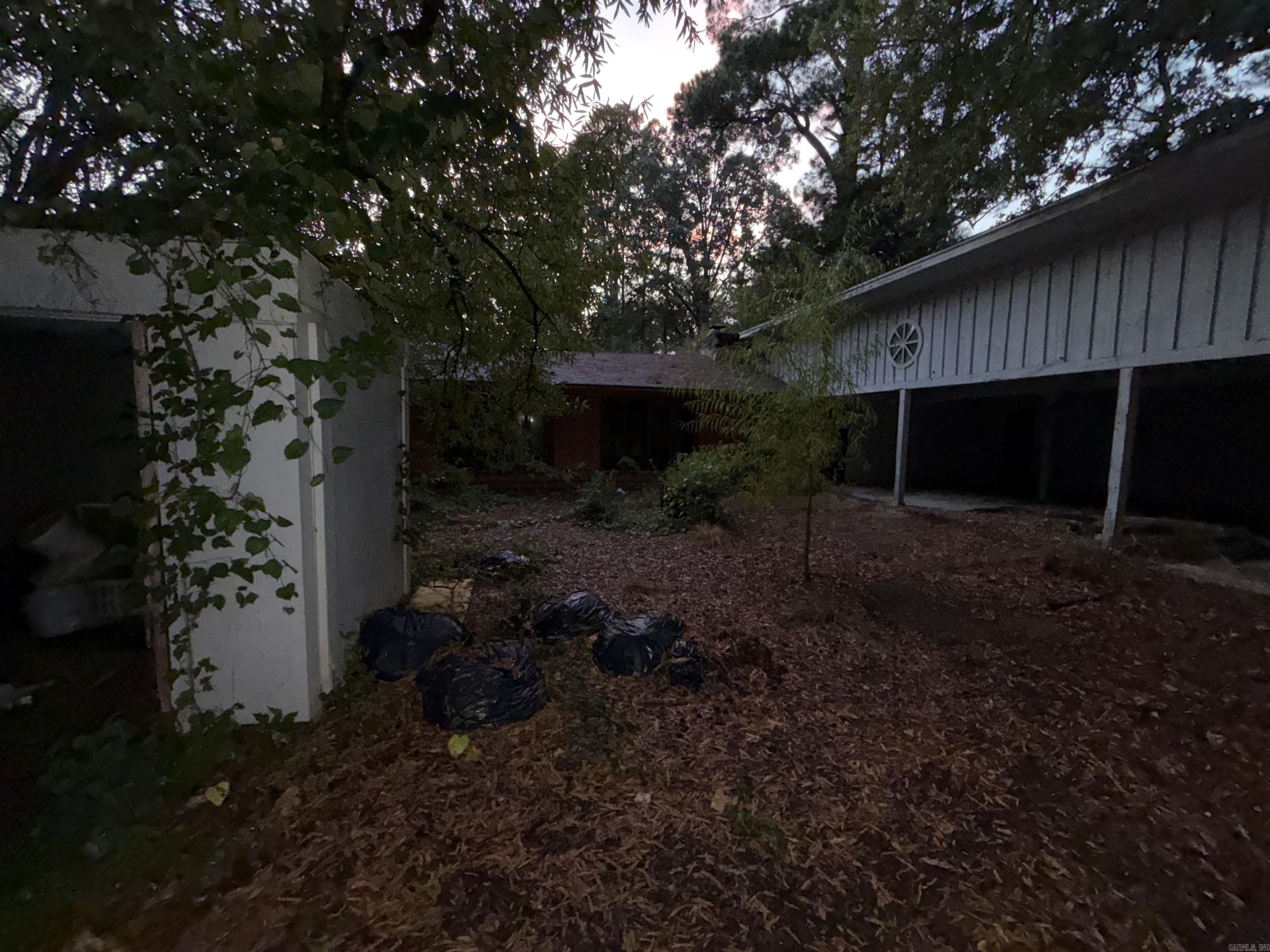 7 Longmeadow  Pine Bluff, AR