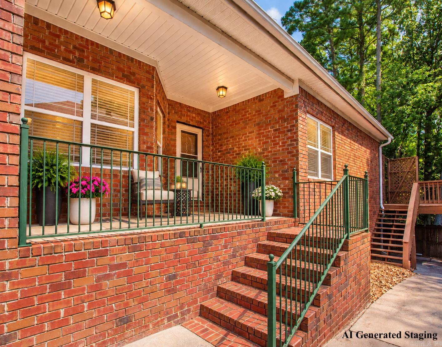 2602 Laurel — photo 2