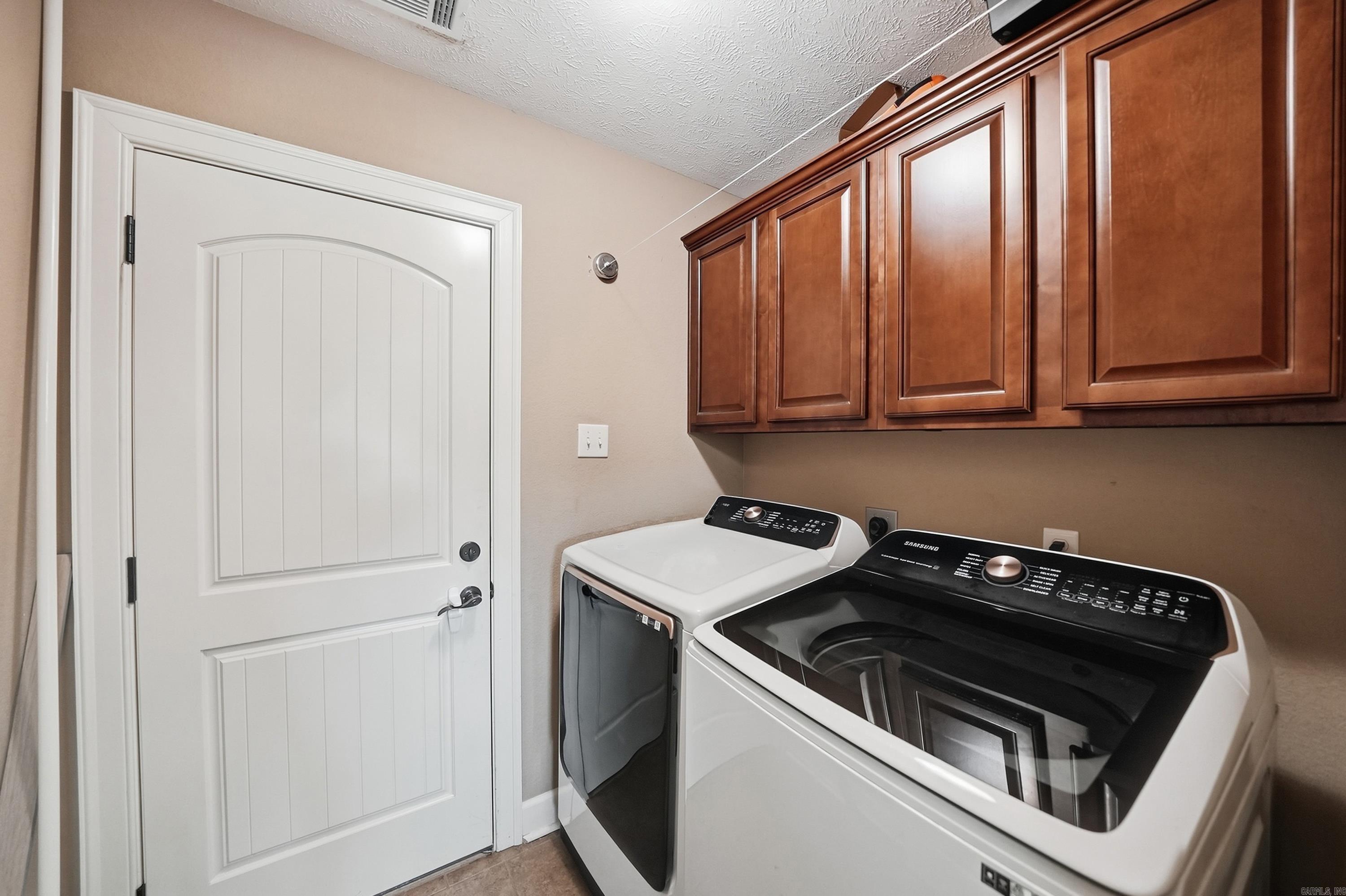 28 Kay  Greenbrier, AR
