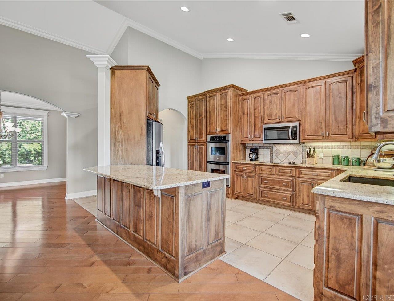 14 Asombroso Lane Hot Springs Village, AR 71909-7980