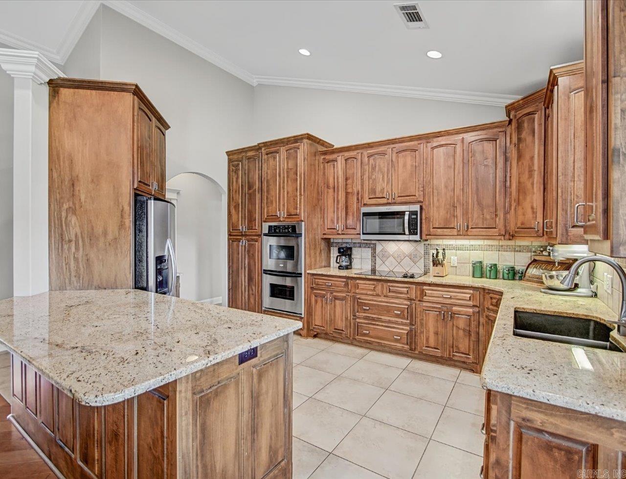 14 Asombroso Lane Hot Springs Village, AR 71909-7980