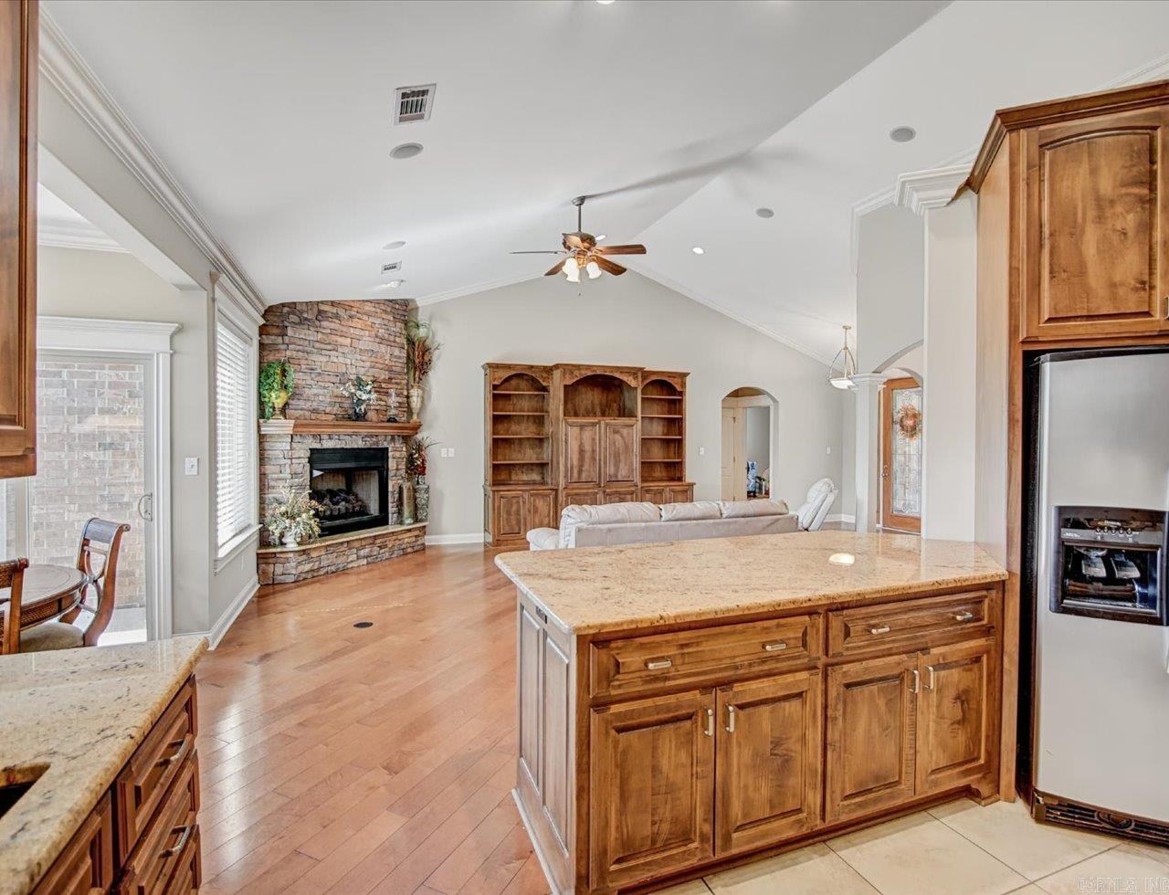 14 Asombroso Lane Hot Springs Village, AR 71909-7980