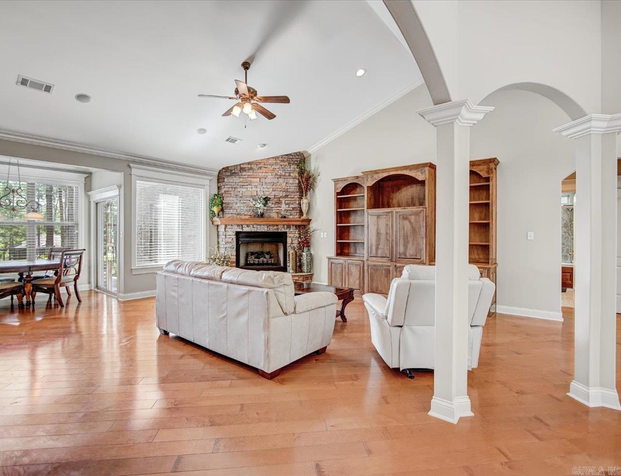 14 Asombroso Lane Hot Springs Village, AR 71909-7980