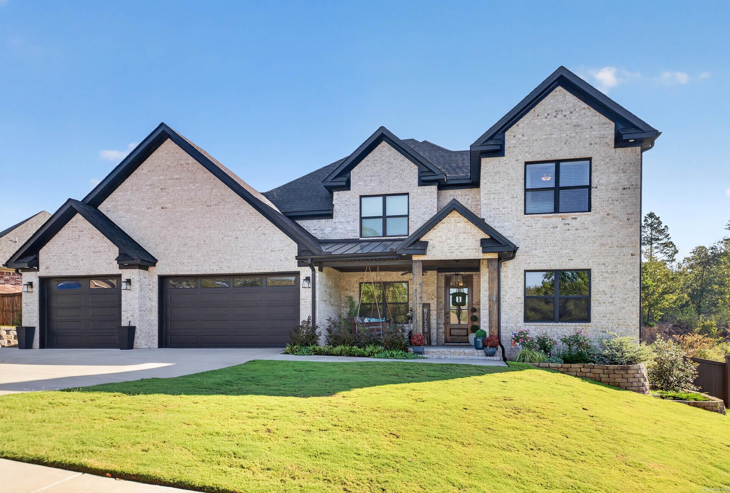 23 Hickory Valley Drive — exterior
