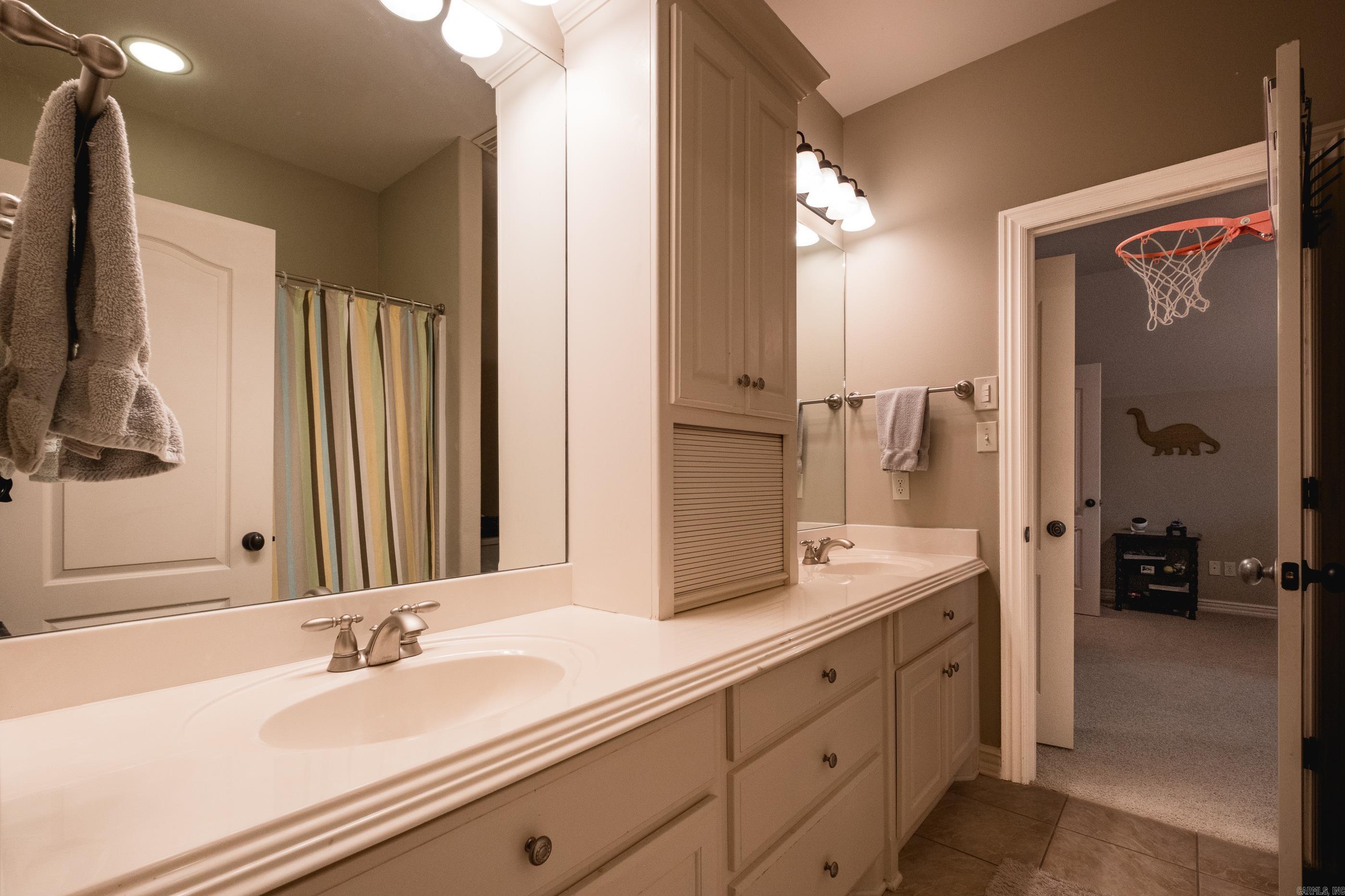 11 Deauville Circle Little Rock, AR 72223