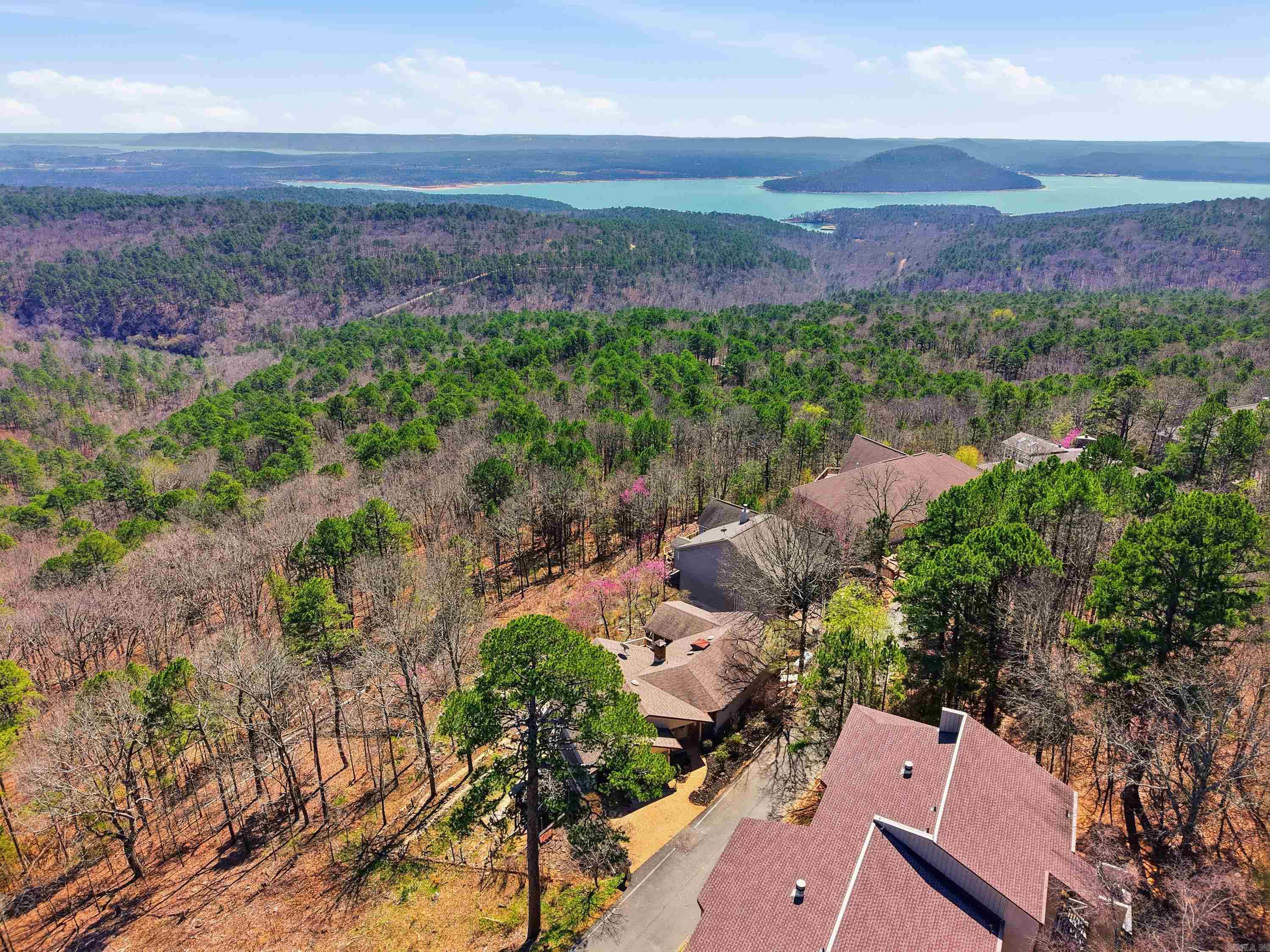 133 Chelsea  Fairfield Bay, AR