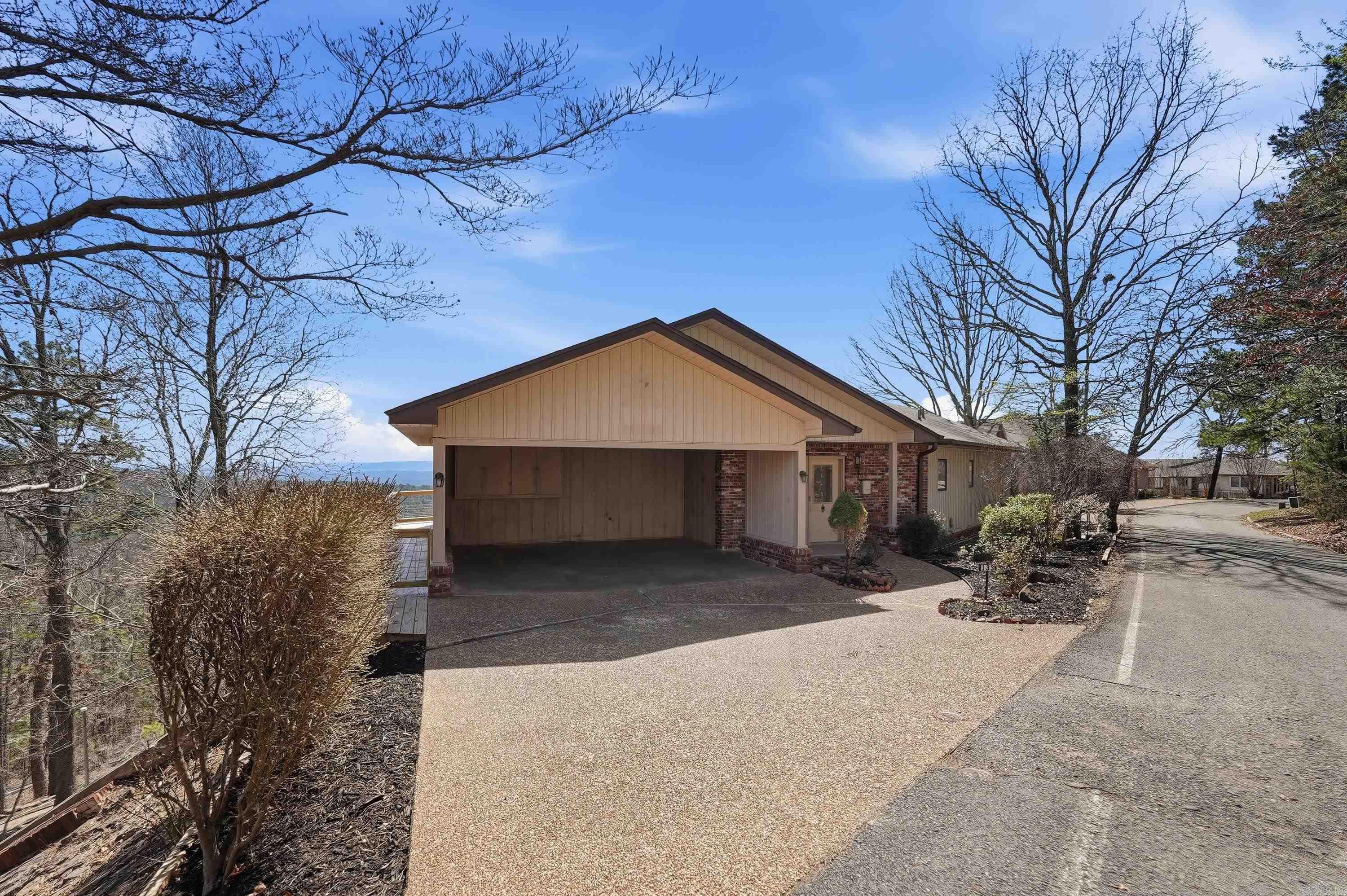 133 Chelsea  Fairfield Bay, AR