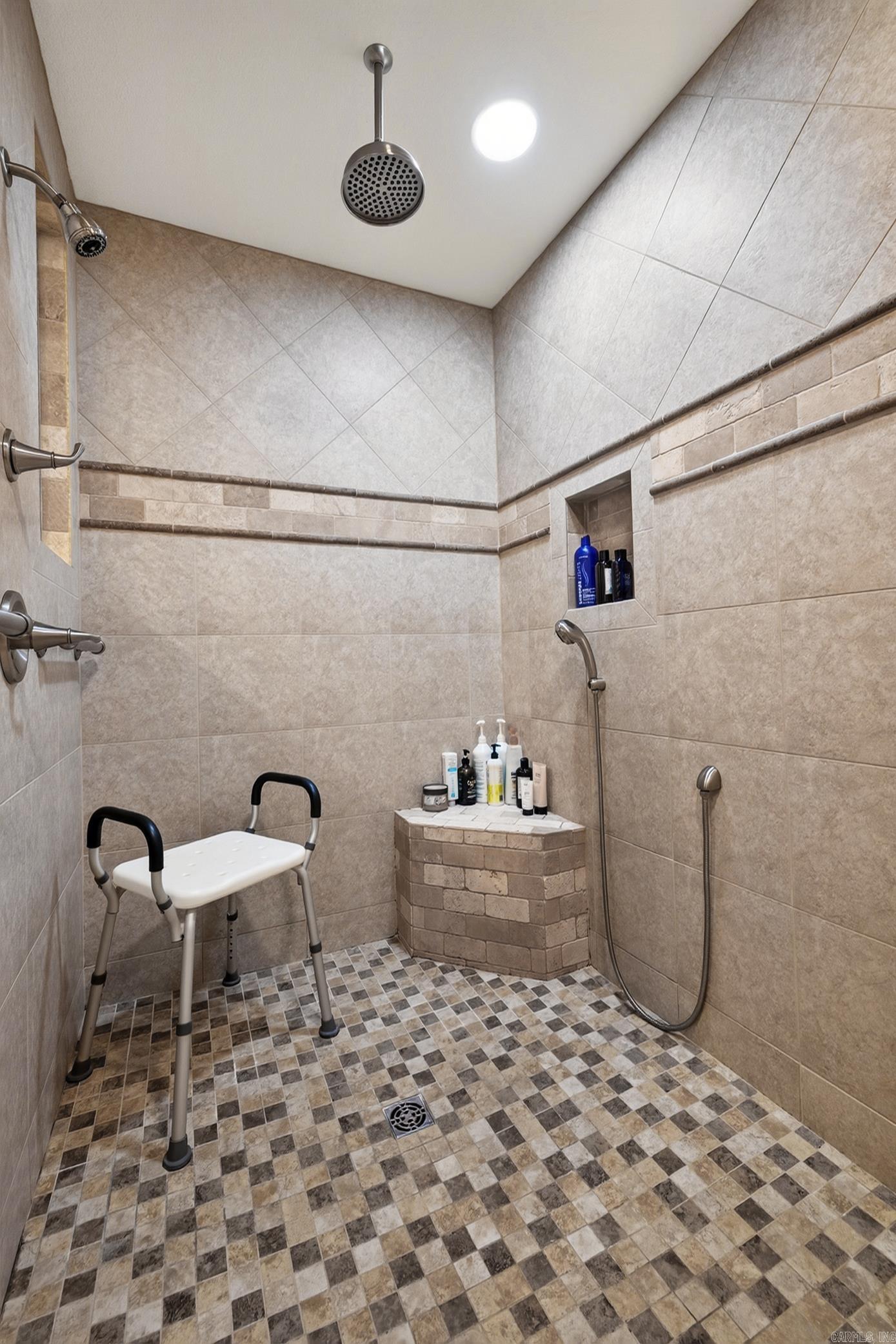 19 Conquista Lane Hot Springs Village, AR 71909