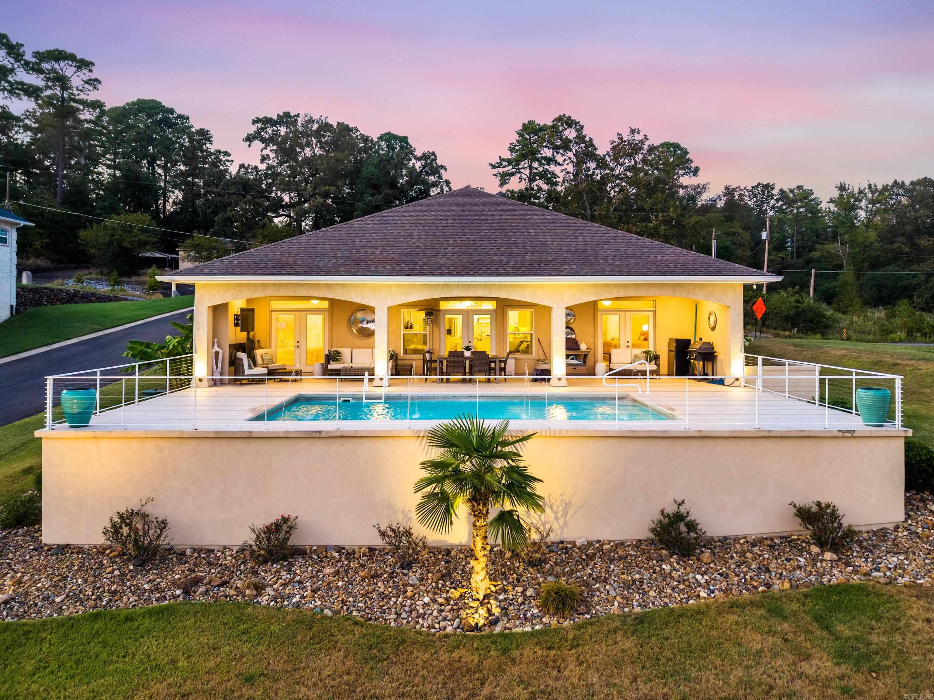 209 Peters Point Hot Springs, AR 71913